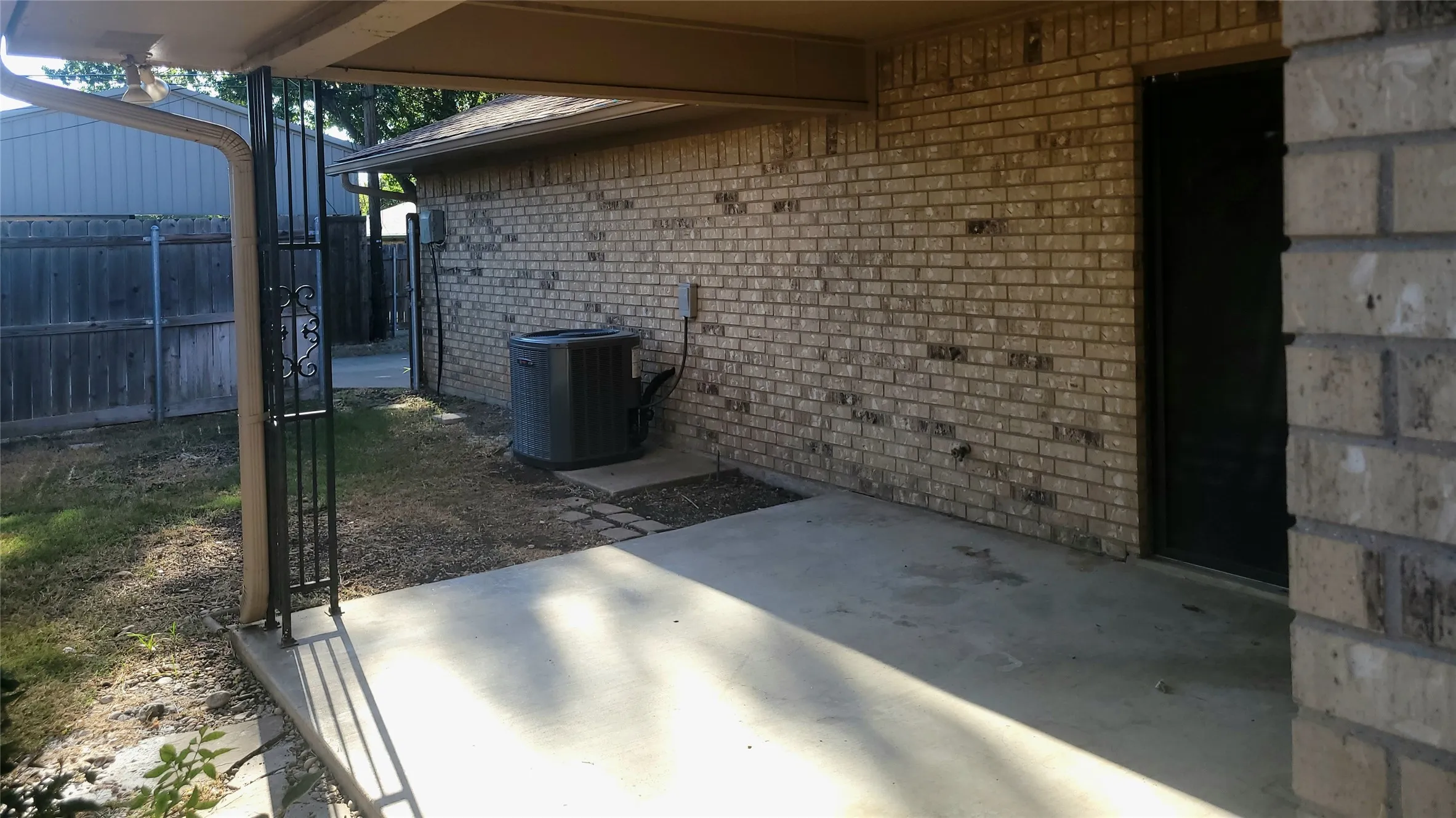 2nd patio off kitchen