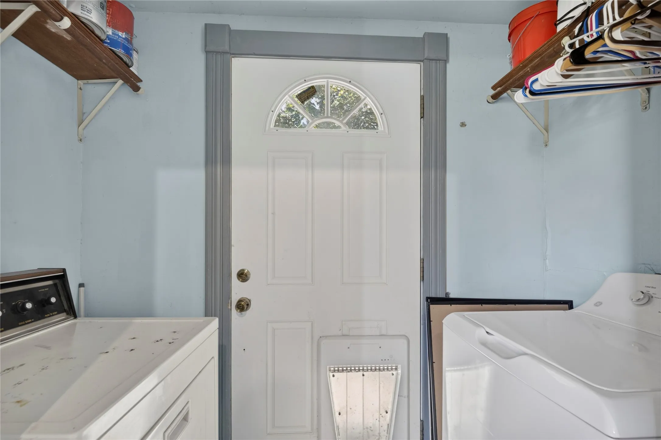 Single Family Residence For Sale in Denton County , 203 Plum Street, Sanger, Texas 76266, 2 Bedroom, 1 Bathroom, Garage spaces, 784 Sqft, built in 1969, mls#21317024, Real Estate Agent in Sanger, Homes For Sale in Denton county, Homes For Sale in Sanger, Realtor in Sanger Texas, Real Estate Brokerage Independent Realty Texas, Luminita Cordes Realtor