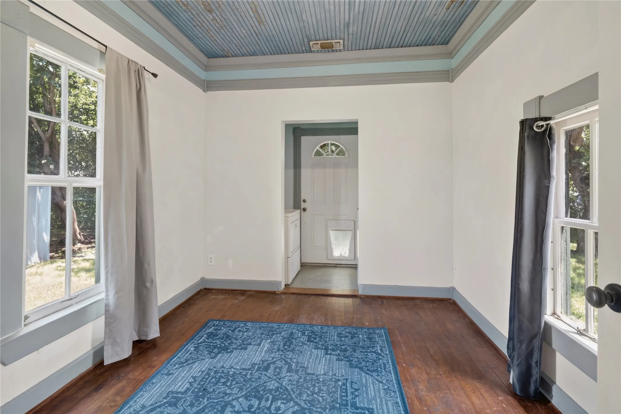 Single Family Residence For Sale in Denton County , 203 Plum Street, Sanger, Texas 76266, 2 Bedroom, 1 Bathroom, Garage spaces, 784 Sqft, built in 1969, mls#21317024, Real Estate Agent in Sanger, Homes For Sale in Denton county, Homes For Sale in Sanger, Realtor in Sanger Texas, Real Estate Brokerage Independent Realty Texas, Luminita Cordes Realtor