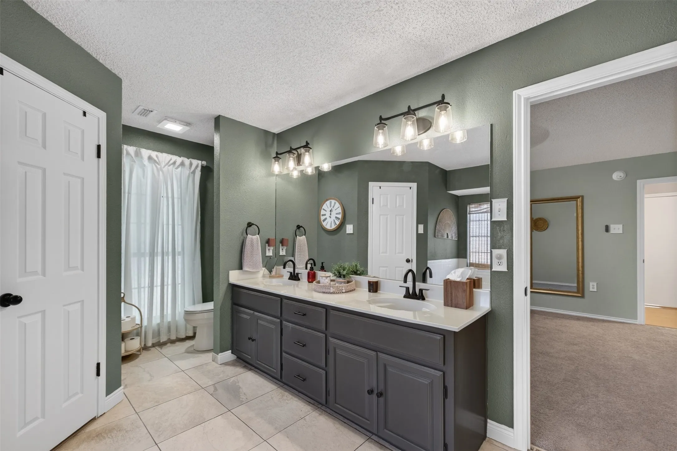Single Family Residence For Sale in Callahan County , 1705 Alamo Court, Clyde, Texas 79510, 5 Bedroom, 2 Bathroom, Garage spaces, 2,257 Sqft, built in 1992, mls#21317490, Real Estate Agent in Clyde, Homes For Sale in Callahan county, Homes For Sale in Clyde, Realtor in Clyde Texas, Real Estate Brokerage Independent Realty Texas, Luminita Cordes Realtor
