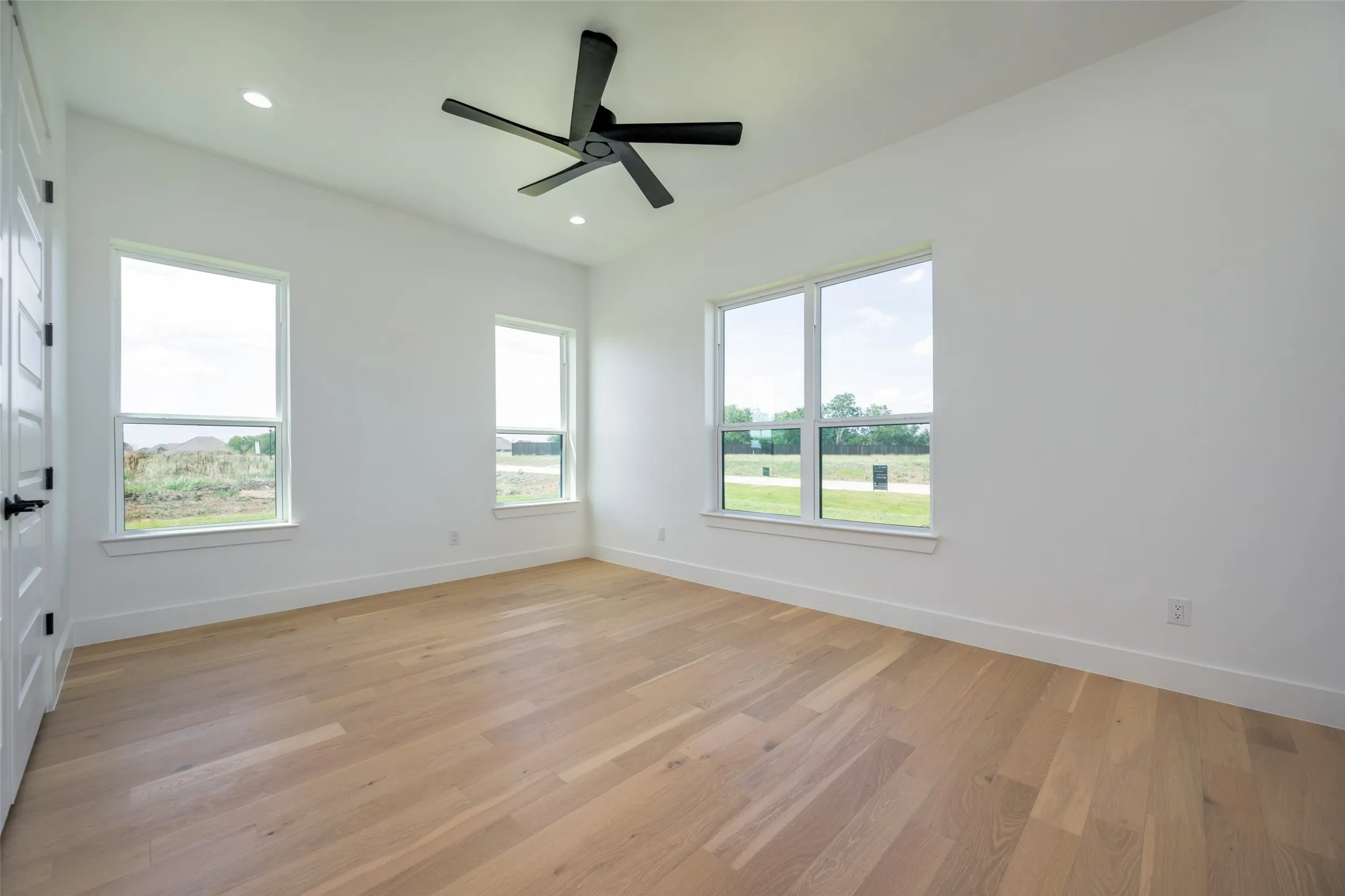 Single Family Residence For Sale in Denton County , 2909 Southbay Circle, Northlake, Texas 76226, 4 Bedroom, 3 Bathroom, 3 Garage spaces, 3,199 Sqft, built in 2026, mls#21321951, Real Estate Agent in Northlake, Homes For Sale in Denton county, Homes For Sale in Northlake, Realtor in Northlake Texas, Real Estate Brokerage Independent Realty Texas, Luminita Cordes Realtor