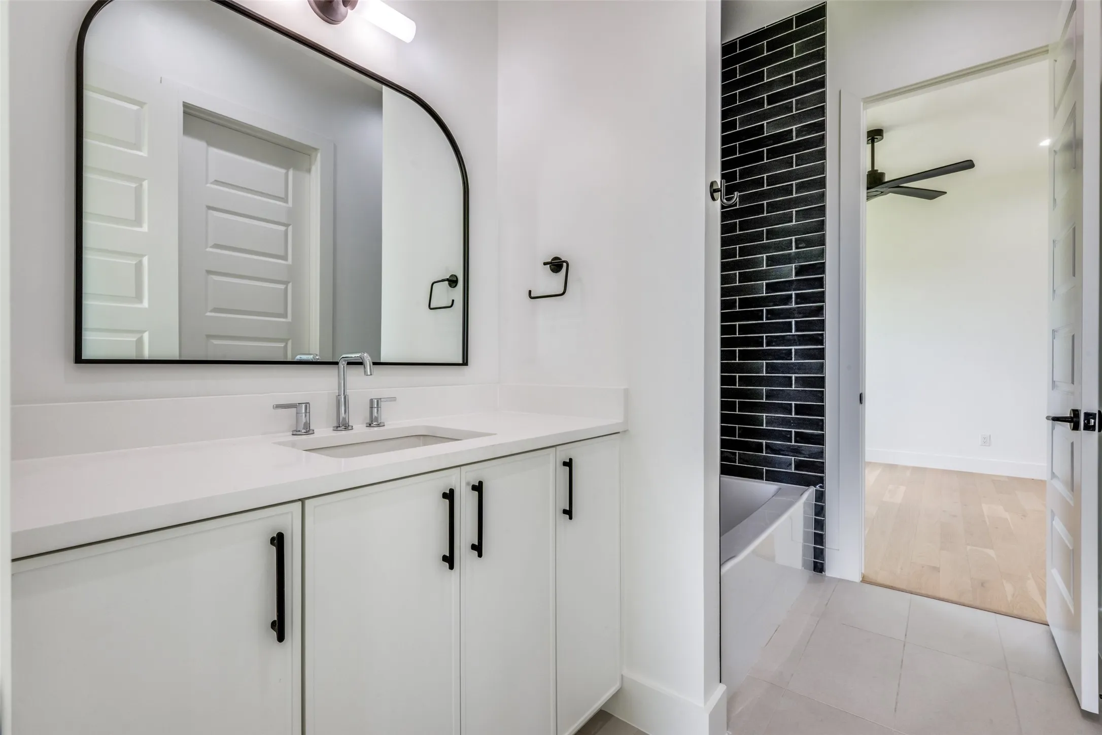 Single Family Residence For Sale in Denton County , 2909 Southbay Circle, Northlake, Texas 76226, 4 Bedroom, 3 Bathroom, 3 Garage spaces, 3,199 Sqft, built in 2026, mls#21321951, Real Estate Agent in Northlake, Homes For Sale in Denton county, Homes For Sale in Northlake, Realtor in Northlake Texas, Real Estate Brokerage Independent Realty Texas, Luminita Cordes Realtor