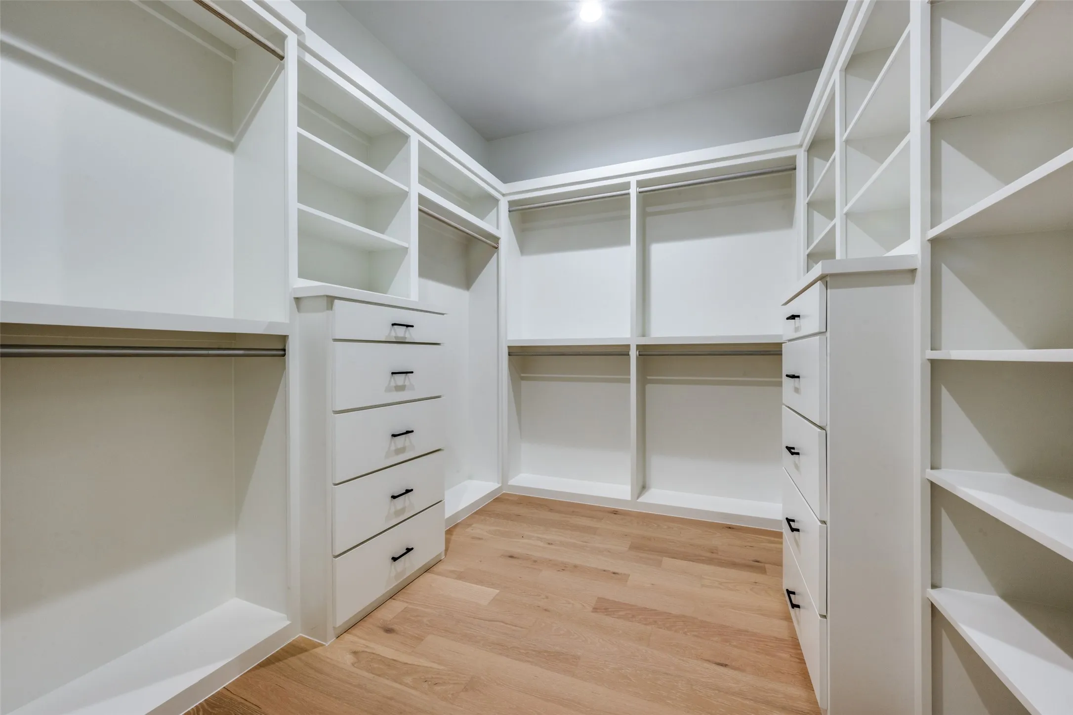 Single Family Residence For Sale in Denton County , 2909 Southbay Circle, Northlake, Texas 76226, 4 Bedroom, 3 Bathroom, 3 Garage spaces, 3,199 Sqft, built in 2026, mls#21321951, Real Estate Agent in Northlake, Homes For Sale in Denton county, Homes For Sale in Northlake, Realtor in Northlake Texas, Real Estate Brokerage Independent Realty Texas, Luminita Cordes Realtor