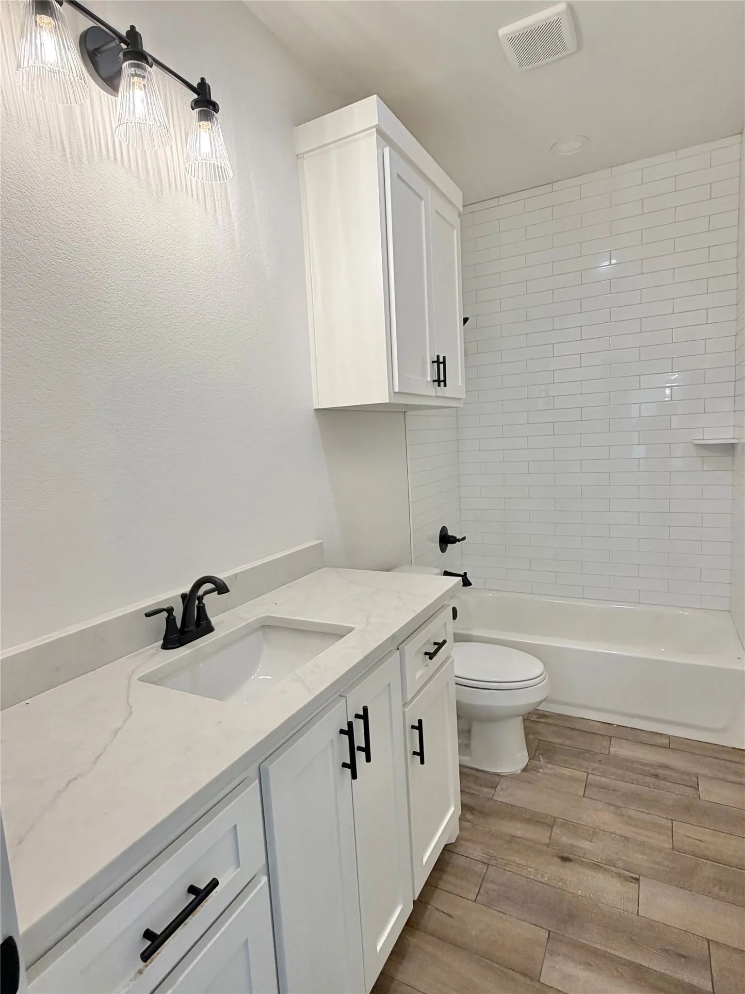 Single Family Residence For Sale in Parker County , 2021 Collin Street, Weatherford, Texas 76085, 4 Bedroom, 2 Bathroom, 2 Garage spaces, 1,925 Sqft, built in 2026, mls#21326004, Real Estate Agent in Weatherford, Homes For Sale in Parker county, Homes For Sale in Weatherford, Realtor in Weatherford Texas, Real Estate Brokerage Independent Realty Texas, Luminita Cordes Realtor