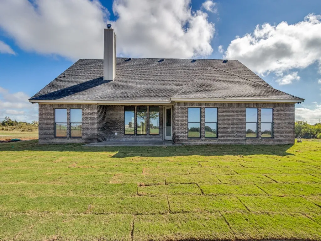 Single Family Residence For Sale in Wise County , 300 County Road 3141, Decatur, Texas 76234, 4 Bedroom, 3 Bathroom, 2 Garage spaces, 2,285 Sqft, built in 2023, mls#21326241, Real Estate Agent in Decatur, Homes For Sale in Wise county, Homes For Sale in Decatur, Realtor in Decatur Texas, Real Estate Brokerage Independent Realty Texas, Luminita Cordes Realtor