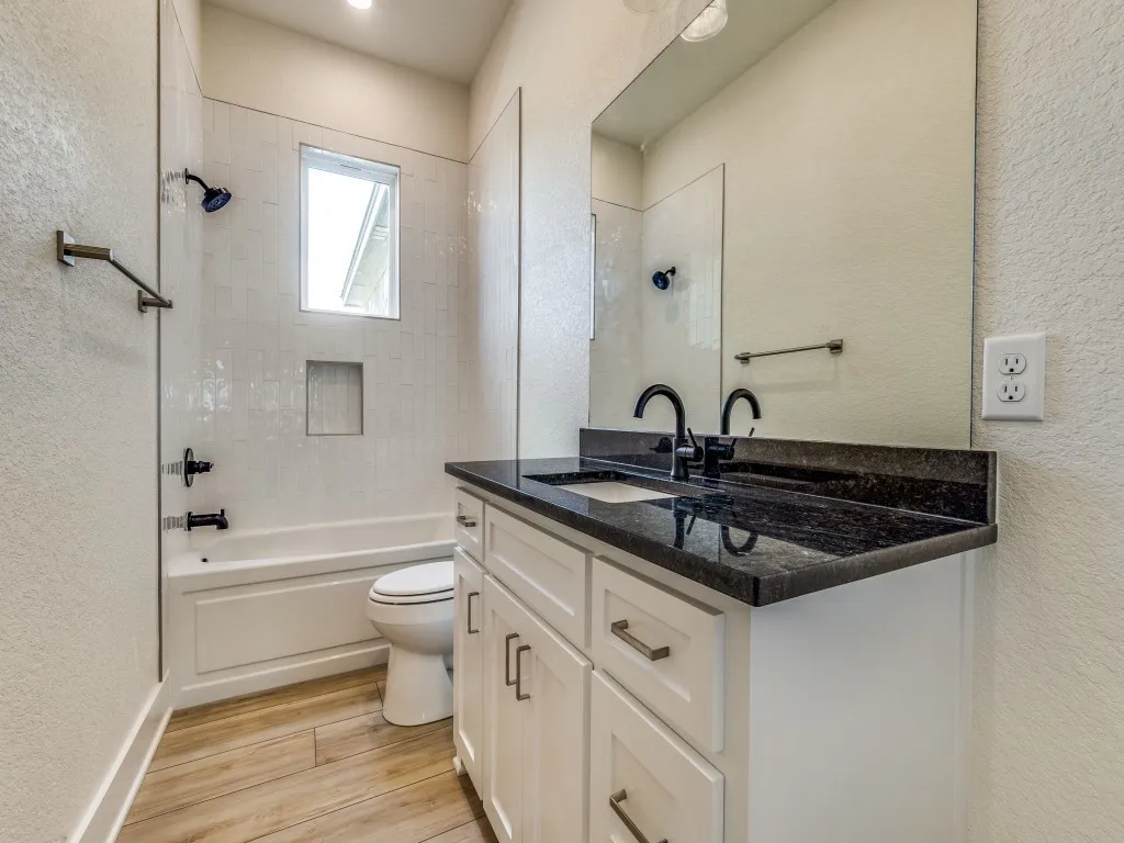 Single Family Residence For Sale in Wise County , 300 County Road 3141, Decatur, Texas 76234, 4 Bedroom, 3 Bathroom, 2 Garage spaces, 2,285 Sqft, built in 2023, mls#21326241, Real Estate Agent in Decatur, Homes For Sale in Wise county, Homes For Sale in Decatur, Realtor in Decatur Texas, Real Estate Brokerage Independent Realty Texas, Luminita Cordes Realtor