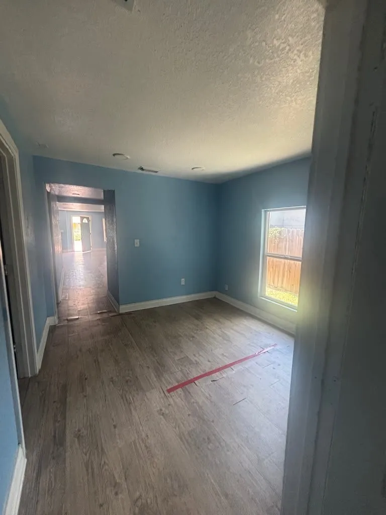 Single Family Residence For Sale in Bexar County , 2926 Tampico Street, San Antonio, Texas 78207, 3 Bedroom, 2 Bathroom, Garage spaces, 1,230 Sqft, built in 1947, mls#21326260, Real Estate Agent in San Antonio, Homes For Sale in Bexar county, Homes For Sale in San Antonio, Realtor in San Antonio Texas, Real Estate Brokerage Independent Realty Texas, Luminita Cordes Realtor