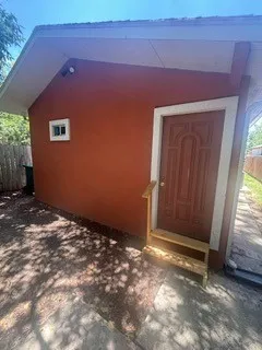 Single Family Residence For Sale in Bexar County , 2926 Tampico Street, San Antonio, Texas 78207, 3 Bedroom, 2 Bathroom, Garage spaces, 1,230 Sqft, built in 1947, mls#21326260, Real Estate Agent in San Antonio, Homes For Sale in Bexar county, Homes For Sale in San Antonio, Realtor in San Antonio Texas, Real Estate Brokerage Independent Realty Texas, Luminita Cordes Realtor