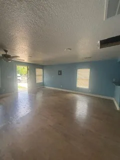 Single Family Residence For Sale in Bexar County , 2926 Tampico Street, San Antonio, Texas 78207, 3 Bedroom, 2 Bathroom, Garage spaces, 1,230 Sqft, built in 1947, mls#21326260, Real Estate Agent in San Antonio, Homes For Sale in Bexar county, Homes For Sale in San Antonio, Realtor in San Antonio Texas, Real Estate Brokerage Independent Realty Texas, Luminita Cordes Realtor