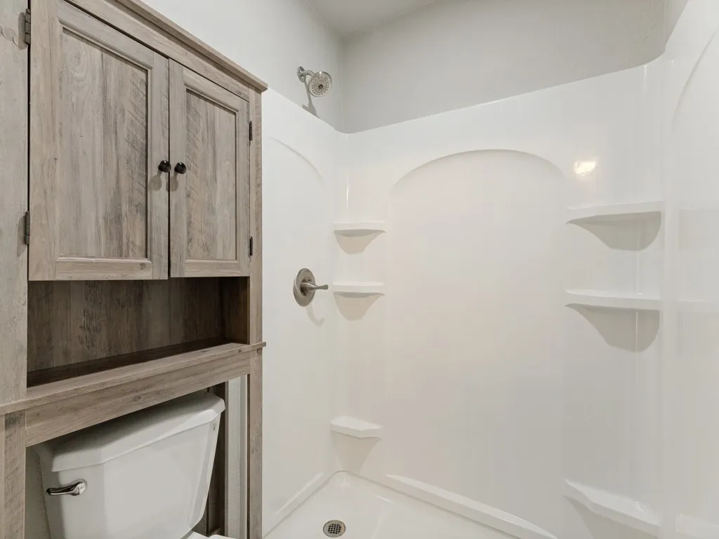 Single Family Residence For Sale in Tarrant County , 6637 Redbud Drive, Watauga, Texas 76148, 3 Bedroom, 2 Bathroom, 2 Garage spaces, 1,398 Sqft, built in 1983, mls#21326198, Real Estate Agent in Watauga, Homes For Sale in Tarrant county, Homes For Sale in Watauga, Realtor in Watauga Texas, Real Estate Brokerage Independent Realty Texas, Luminita Cordes Realtor