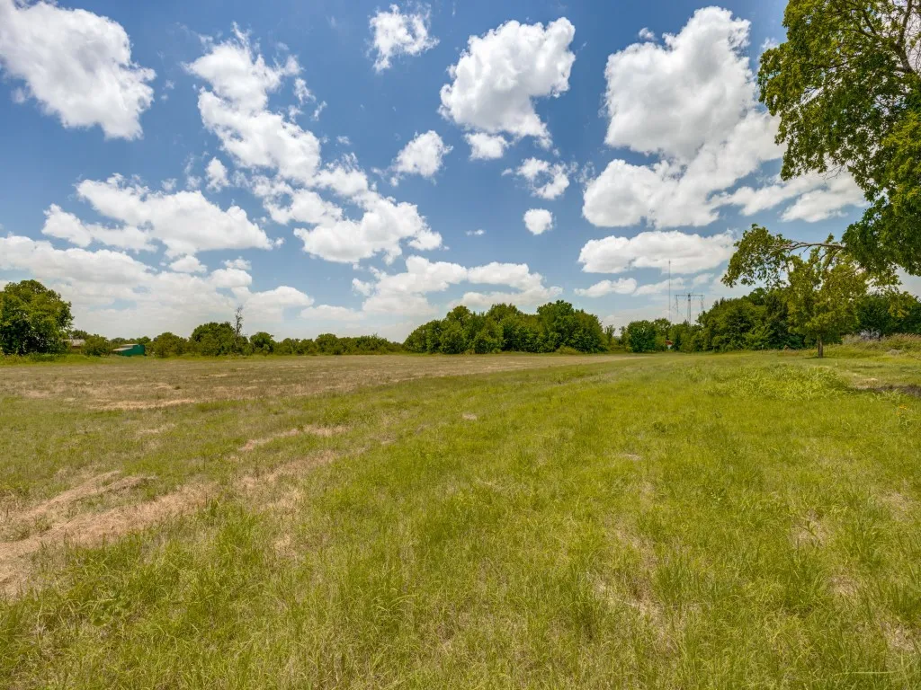Ranch For Sale in Hunt County , TBD County Road 1110, Celeste, Texas 75423, 0, 0, Garage spaces, 0 Sqft, built in 1987, Price $1,095,000, mls#21324995, Real Estate Agent in Celeste, Homes For Sale in Hunt county, Homes For Sale in Celeste, Realtor in Celeste Texas, Real Estate Brokerage Independent Realty Texas, Luminita Cordes Realtor
