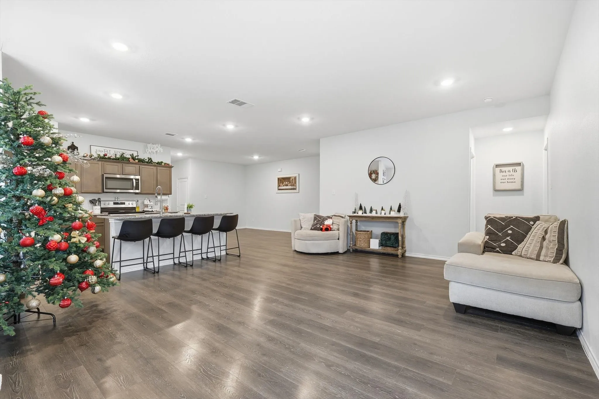 Single Family Residence For Sale in Kaufman County , 2416 Wildhaven Road, Crandall, Texas 75114, 4 Bedroom, 3 Bathroom, 2 Garage spaces, 2,060 Sqft, built in 2021, mls#21326277, Real Estate Agent in Crandall, Homes For Sale in Kaufman county, Homes For Sale in Crandall, Realtor in Crandall Texas, Real Estate Brokerage Independent Realty Texas, Luminita Cordes Realtor