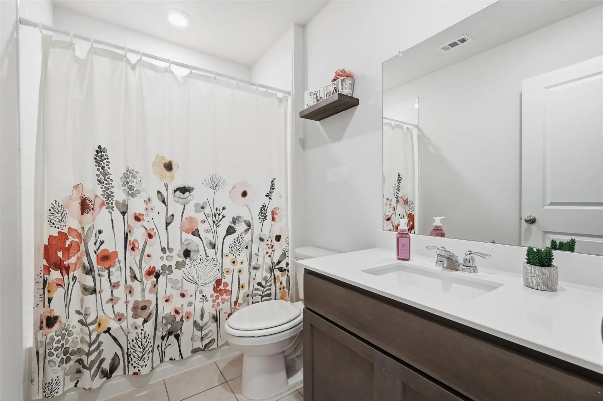 Single Family Residence For Sale in Kaufman County , 2416 Wildhaven Road, Crandall, Texas 75114, 4 Bedroom, 3 Bathroom, 2 Garage spaces, 2,060 Sqft, built in 2021, mls#21326277, Real Estate Agent in Crandall, Homes For Sale in Kaufman county, Homes For Sale in Crandall, Realtor in Crandall Texas, Real Estate Brokerage Independent Realty Texas, Luminita Cordes Realtor