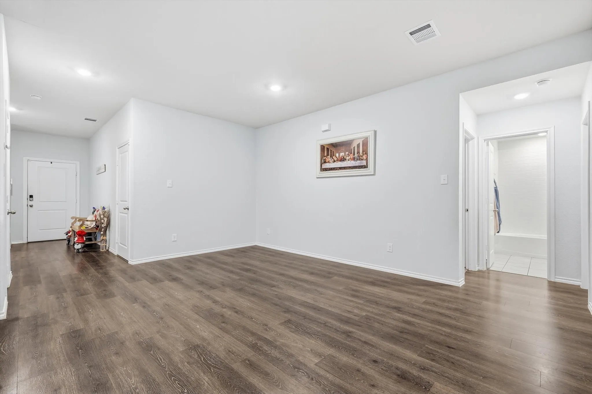 Single Family Residence For Sale in Kaufman County , 2416 Wildhaven Road, Crandall, Texas 75114, 4 Bedroom, 3 Bathroom, 2 Garage spaces, 2,060 Sqft, built in 2021, mls#21326277, Real Estate Agent in Crandall, Homes For Sale in Kaufman county, Homes For Sale in Crandall, Realtor in Crandall Texas, Real Estate Brokerage Independent Realty Texas, Luminita Cordes Realtor