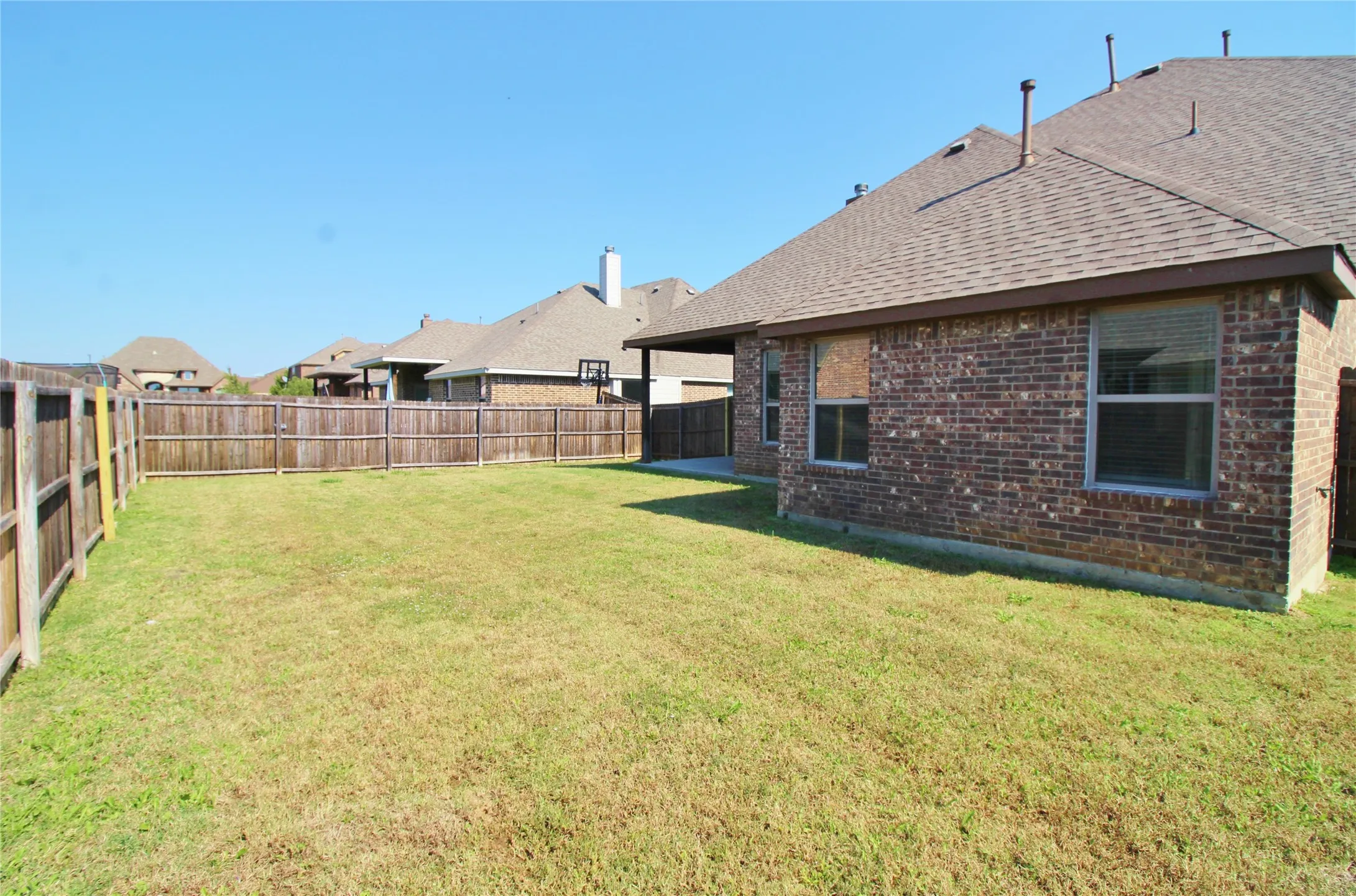 Single Family Residence For Rent in Kaufman County , 505 Clemson Lane, Forney, Texas 75126, 4 Bedroom, 4 Bathroom, 2 Garage spaces, 2,814 Sqft, built in 2016, mls#21326281, Real Estate Agent in Forney, Homes For Rent in Kaufman county, Homes For Rent in Forney, Realtor in Forney Texas, Real Estate Brokerage Independent Realty Texas, Luminita Cordes Realtor