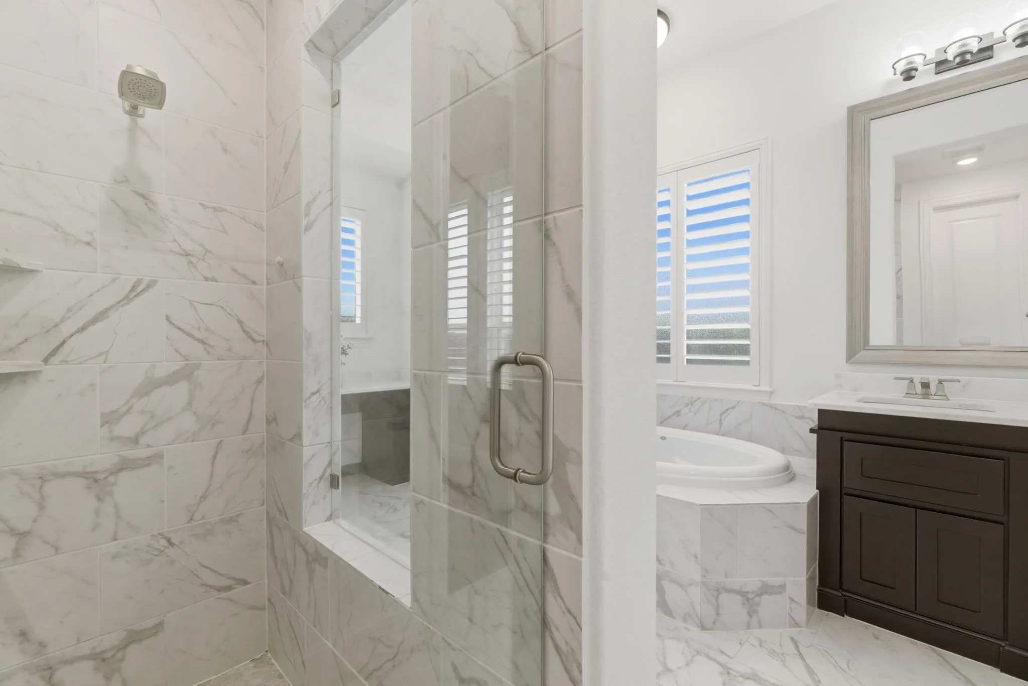 Single Family Residence For Sale in Denton County , 2405 Casia Landing, Northlake, Texas 76226, 5 Bedroom, 4 Bathroom, 3 Garage spaces, 3,452 Sqft, built in 2021, mls#21326176, Real Estate Agent in Northlake, Homes For Sale in Denton county, Homes For Sale in Northlake, Realtor in Northlake Texas, Real Estate Brokerage Independent Realty Texas, Luminita Cordes Realtor