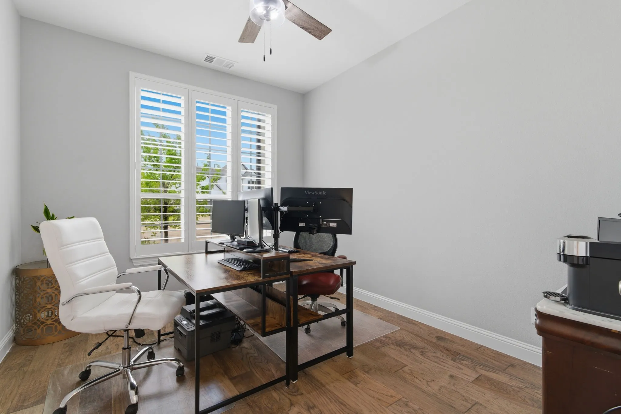 Single Family Residence For Sale in Denton County , 2405 Casia Landing, Northlake, Texas 76226, 5 Bedroom, 4 Bathroom, 3 Garage spaces, 3,452 Sqft, built in 2021, mls#21326176, Real Estate Agent in Northlake, Homes For Sale in Denton county, Homes For Sale in Northlake, Realtor in Northlake Texas, Real Estate Brokerage Independent Realty Texas, Luminita Cordes Realtor