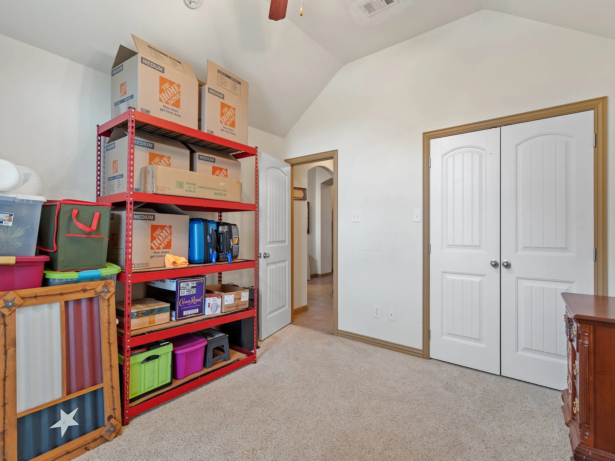 Single Family Residence For Sale in Hunt County , 1009 Ethan Drive, Greenville, Texas 75402, 4 Bedroom, 3 Bathroom, 3 Garage spaces, 2,410 Sqft, built in 2008, mls#21324873, Real Estate Agent in Greenville, Homes For Sale in Hunt county, Homes For Sale in Greenville, Realtor in Greenville Texas, Real Estate Brokerage Independent Realty Texas, Luminita Cordes Realtor