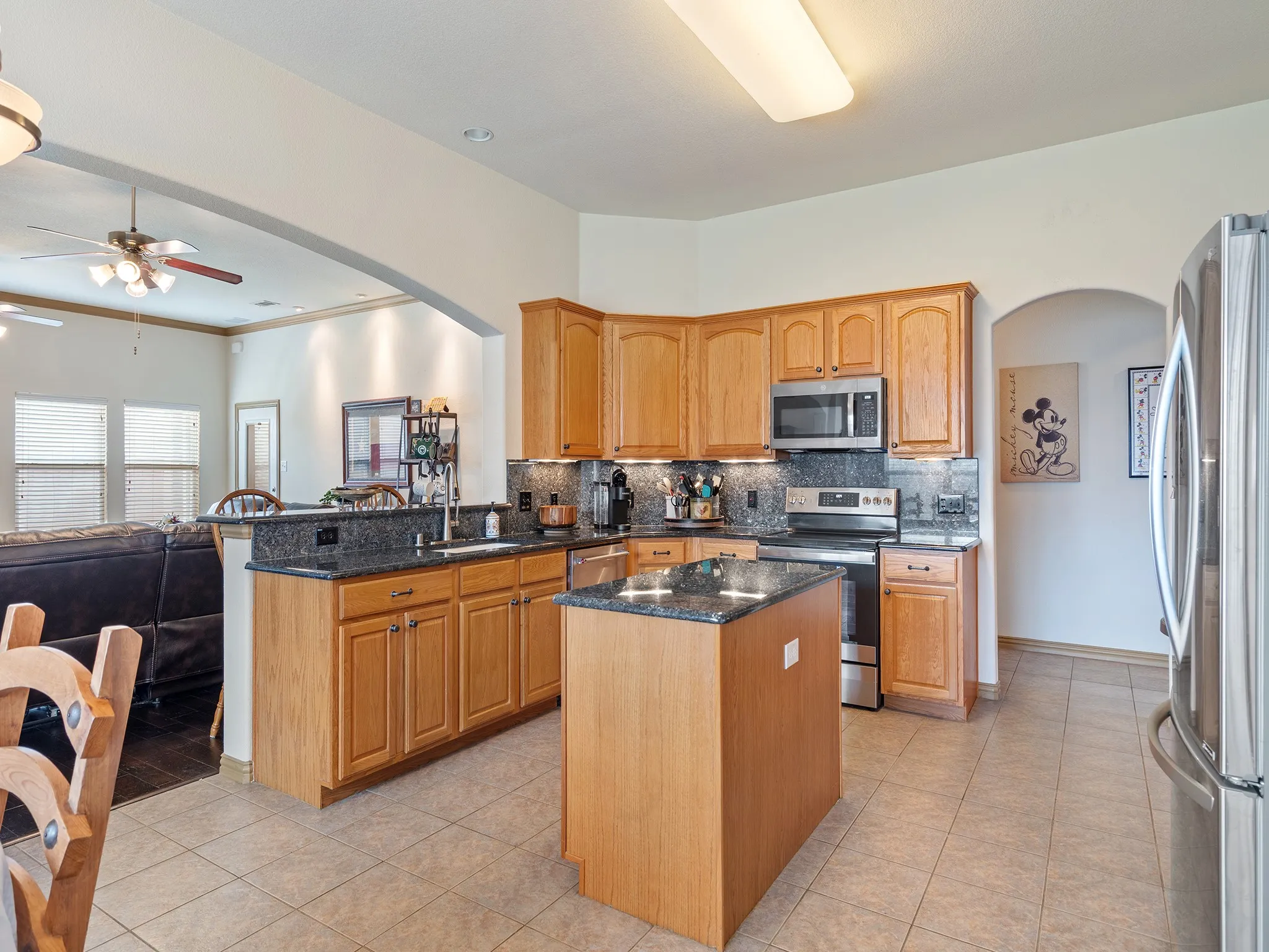 Single Family Residence For Sale in Hunt County , 1009 Ethan Drive, Greenville, Texas 75402, 4 Bedroom, 3 Bathroom, 3 Garage spaces, 2,410 Sqft, built in 2008, mls#21324873, Real Estate Agent in Greenville, Homes For Sale in Hunt county, Homes For Sale in Greenville, Realtor in Greenville Texas, Real Estate Brokerage Independent Realty Texas, Luminita Cordes Realtor