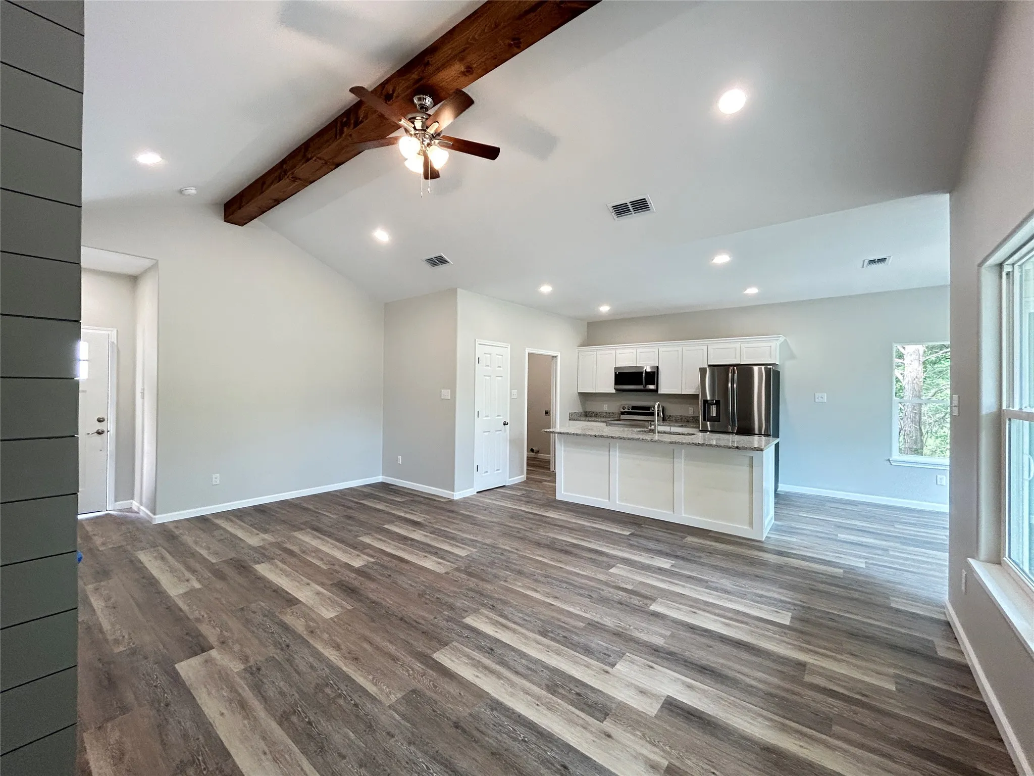 Single Family Residence For Rent in Hopkins County , 921 Putman Street, Sulphur Springs, Texas 75482, 3 Bedroom, 2 Bathroom, 2 Garage spaces, 1,326 Sqft, built in 2026, mls#21326270, Real Estate Agent in Sulphur Springs, Homes For Rent in Hopkins county, Homes For Rent in Sulphur Springs, Realtor in Sulphur Springs Texas, Real Estate Brokerage Independent Realty Texas, Luminita Cordes Realtor