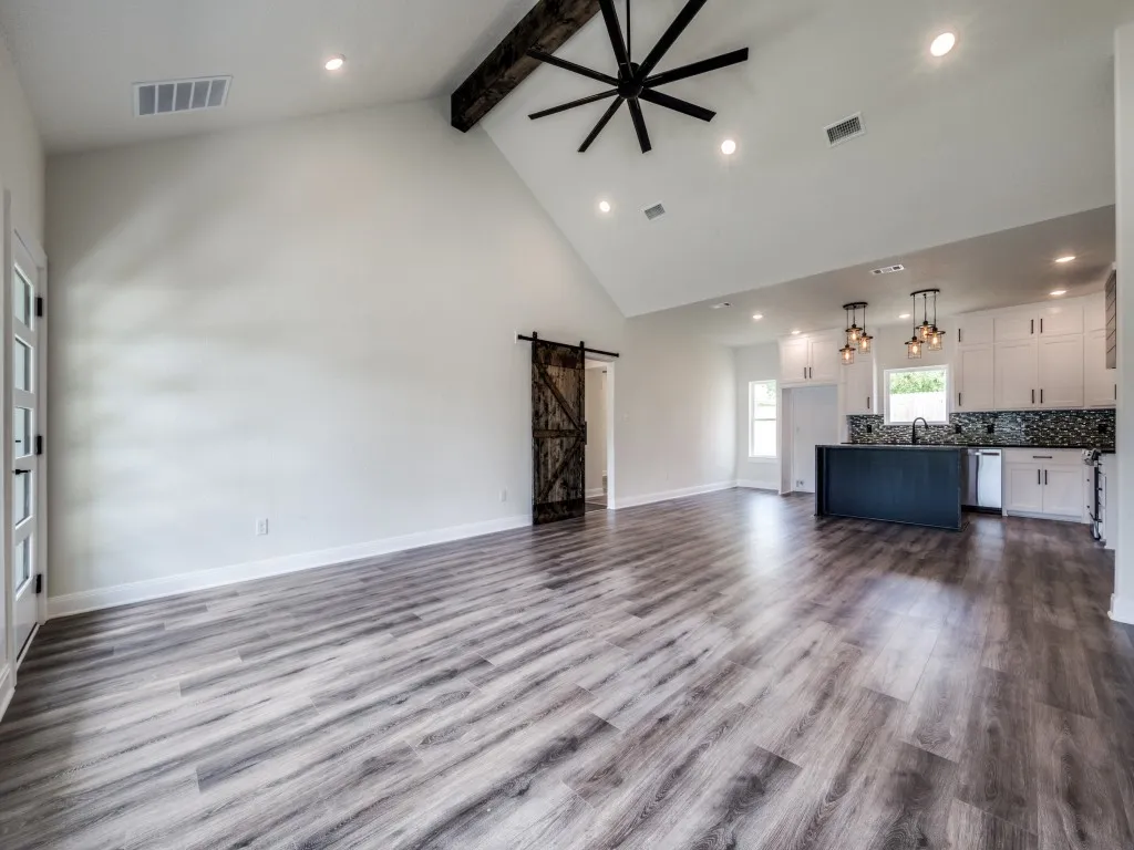 Single Family Residence For Sale in Wise County , 204 W Collins, Decatur, Texas 76234, 3 Bedroom, 2 Bathroom, 2 Garage spaces, 1,760 Sqft, built in 2025, mls#21326271, Real Estate Agent in Decatur, Homes For Sale in Wise county, Homes For Sale in Decatur, Realtor in Decatur Texas, Real Estate Brokerage Independent Realty Texas, Luminita Cordes Realtor