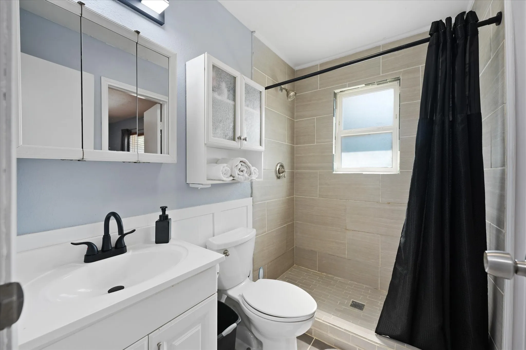 Upstairs Bathroom
