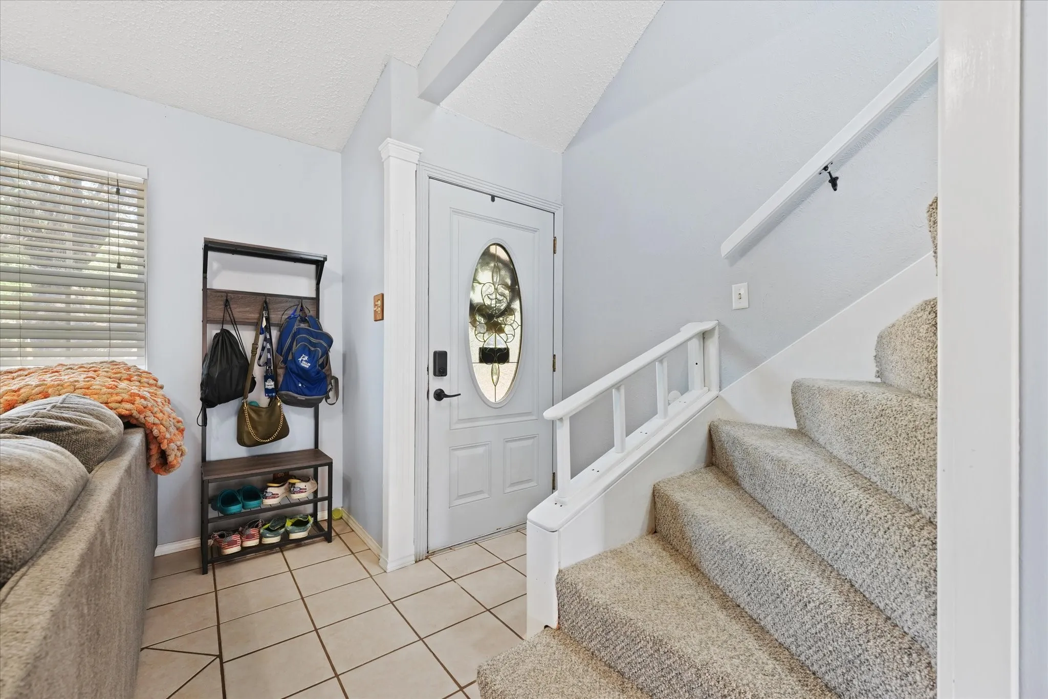 Single Family Residence For Sale in Denton County , 5431 Kings Manor Drive, Lake Dallas, Texas 75065, 4 Bedroom, 2 Bathroom, 2 Garage spaces, 1,305 Sqft, built in 1976, mls#21323037, Real Estate Agent in Lake Dallas, Homes For Sale in Denton county, Homes For Sale in Lake Dallas, Realtor in Lake Dallas Texas, Real Estate Brokerage Independent Realty Texas, Luminita Cordes Realtor