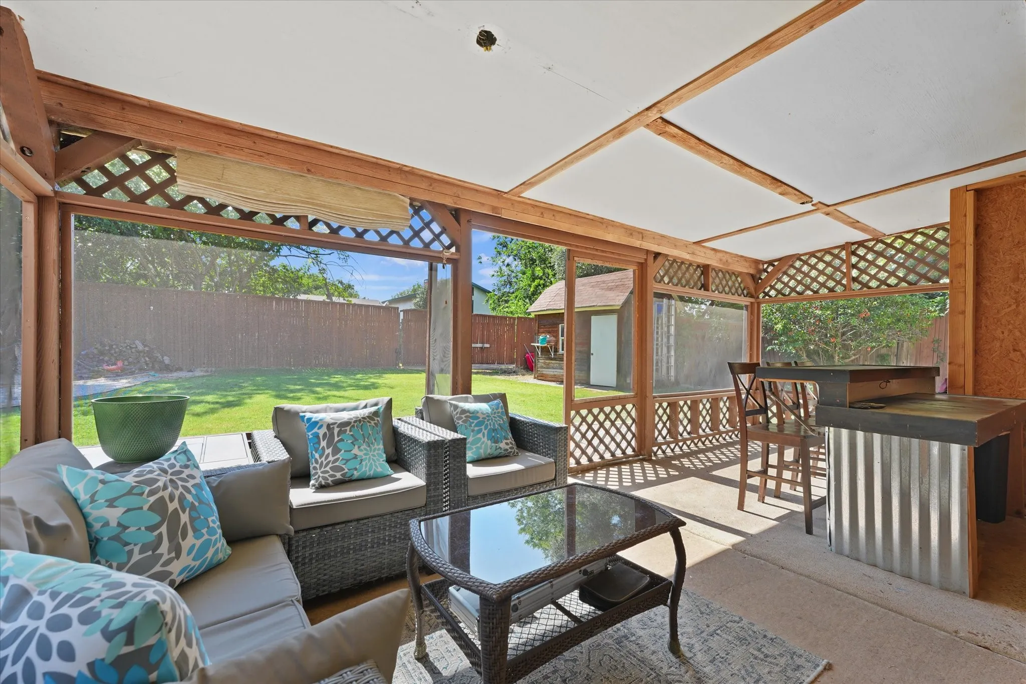 Screened in patio
