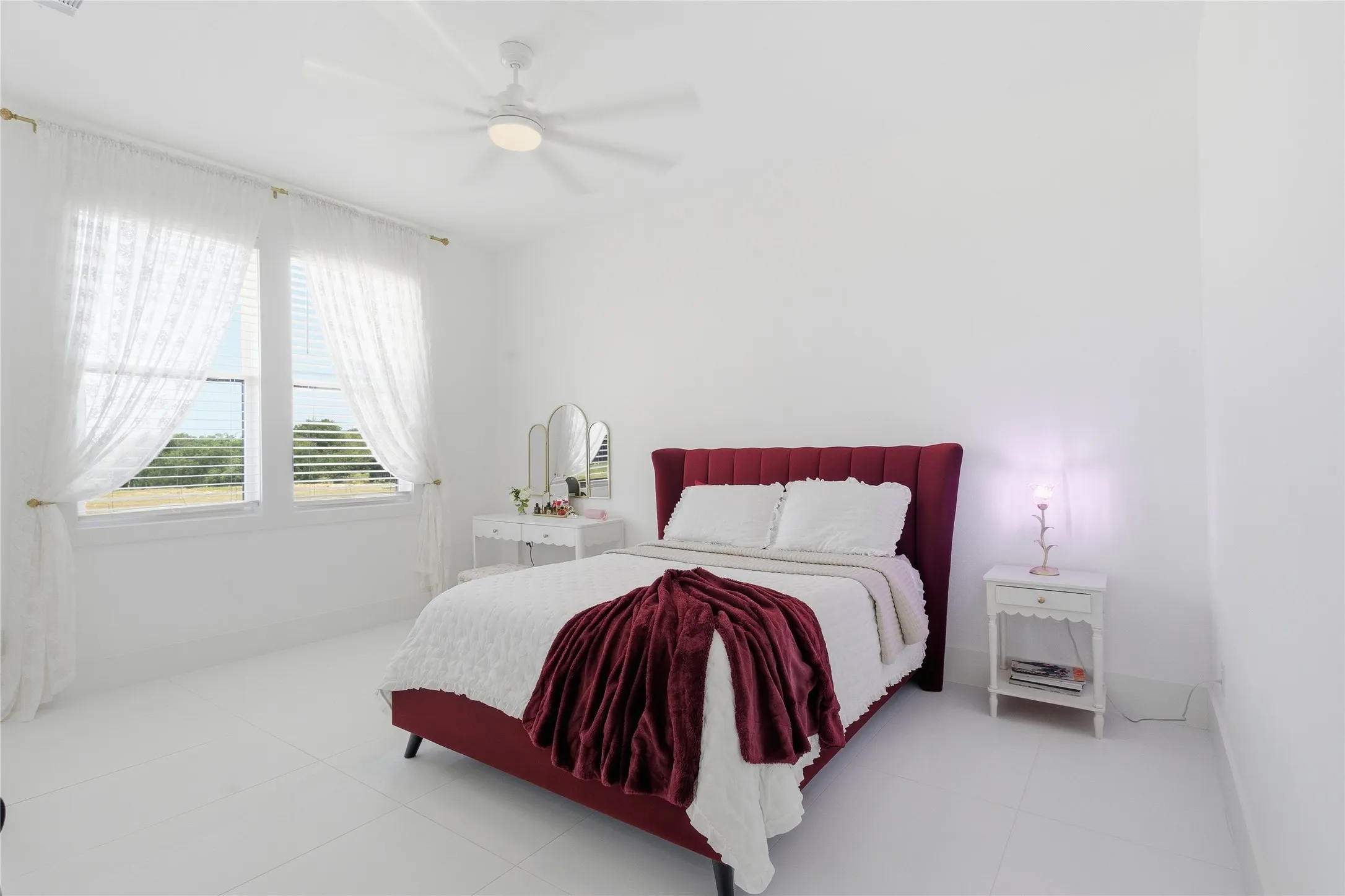 Single Family Residence For Sale in Denton County , 7381 Mesquite Ridge, Sanger, Texas 76266, 6 Bedroom, 5 Bathroom, Garage spaces, 4,404 Sqft, built in 2024, mls#21325646, Real Estate Agent in Sanger, Homes For Sale in Denton county, Homes For Sale in Sanger, Realtor in Sanger Texas, Real Estate Brokerage Independent Realty Texas, Luminita Cordes Realtor