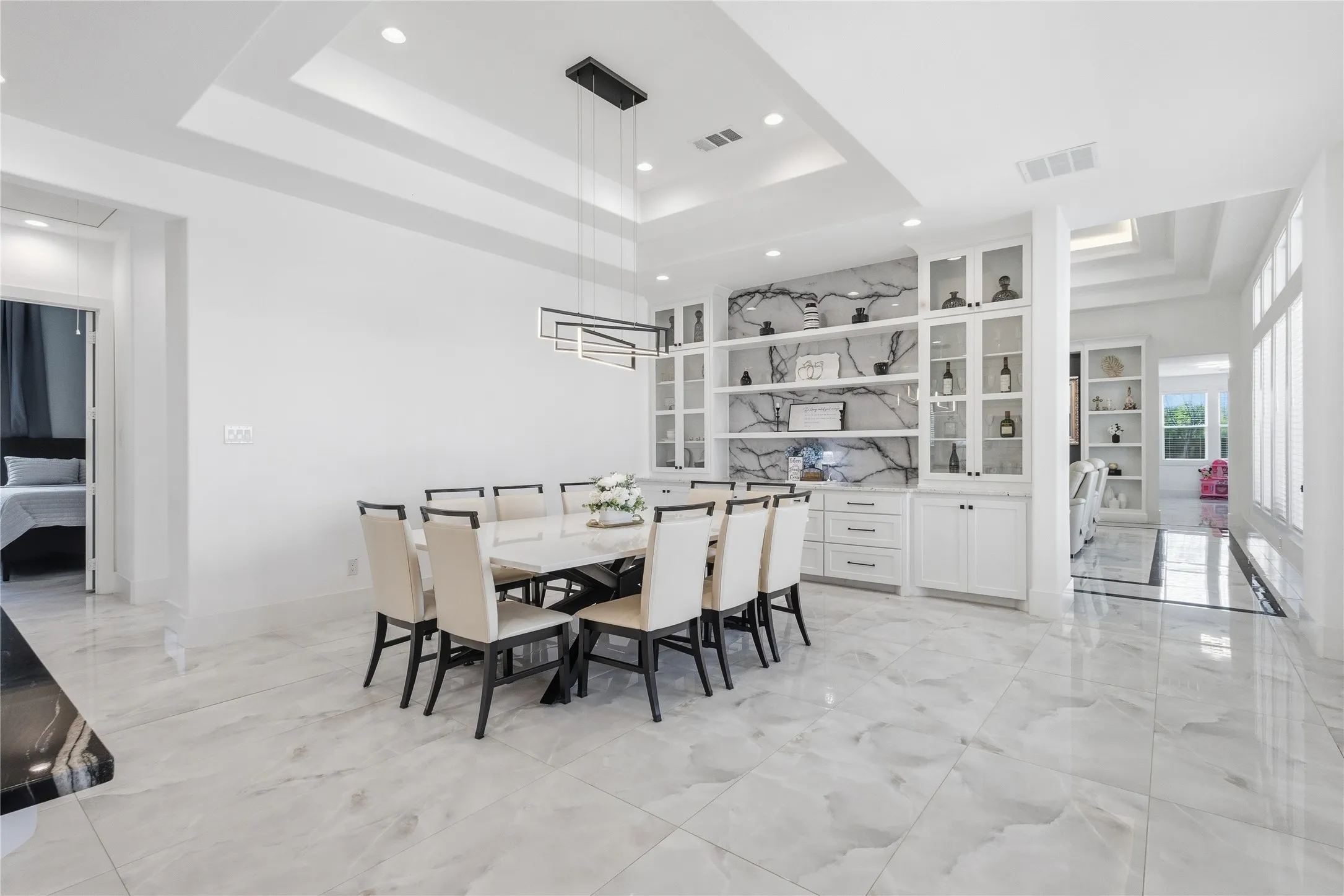 Single Family Residence For Sale in Denton County , 7381 Mesquite Ridge, Sanger, Texas 76266, 6 Bedroom, 5 Bathroom, Garage spaces, 4,404 Sqft, built in 2024, mls#21325646, Real Estate Agent in Sanger, Homes For Sale in Denton county, Homes For Sale in Sanger, Realtor in Sanger Texas, Real Estate Brokerage Independent Realty Texas, Luminita Cordes Realtor