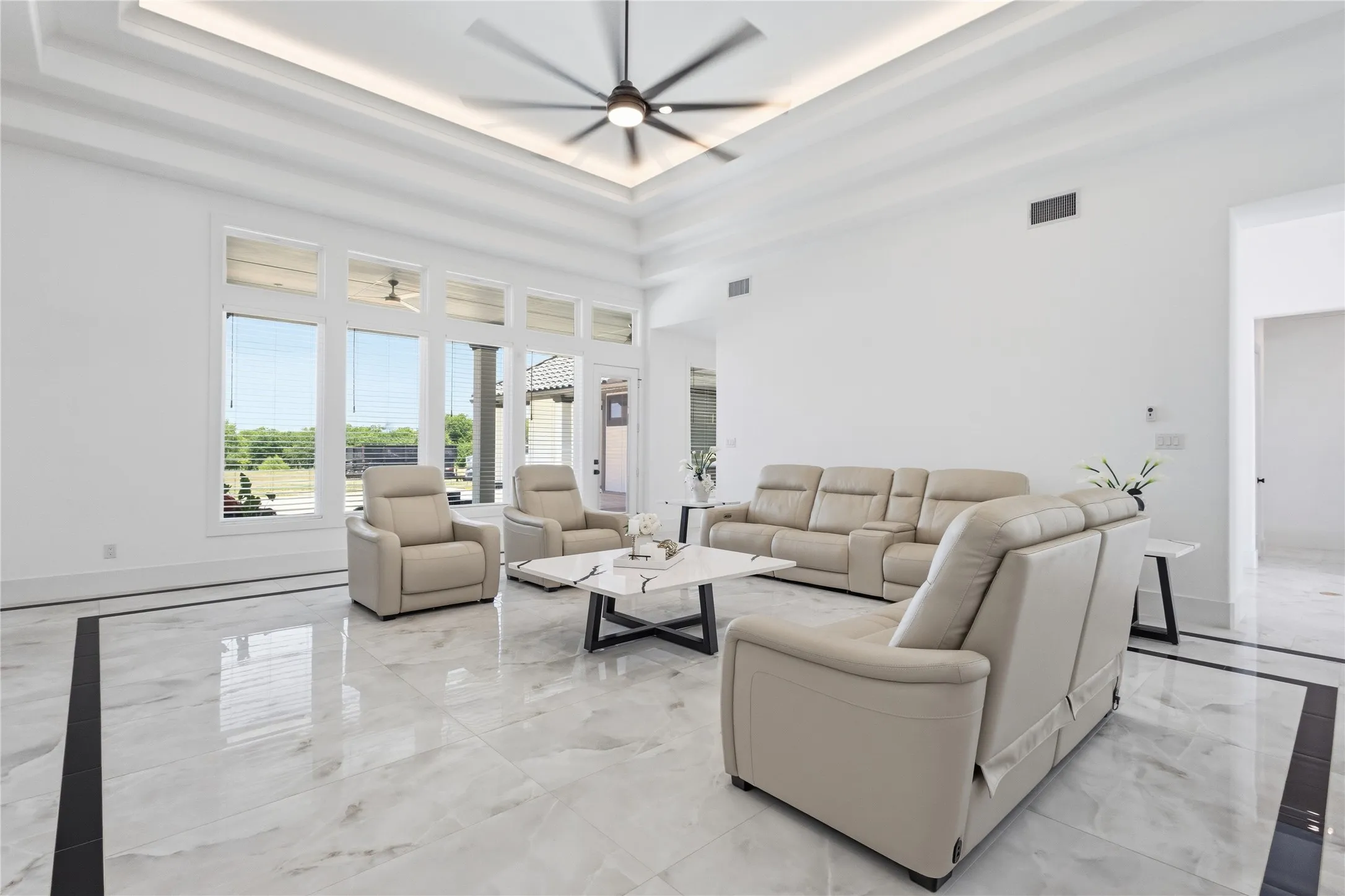 Single Family Residence For Sale in Denton County , 7381 Mesquite Ridge, Sanger, Texas 76266, 6 Bedroom, 5 Bathroom, Garage spaces, 4,404 Sqft, built in 2024, mls#21325646, Real Estate Agent in Sanger, Homes For Sale in Denton county, Homes For Sale in Sanger, Realtor in Sanger Texas, Real Estate Brokerage Independent Realty Texas, Luminita Cordes Realtor