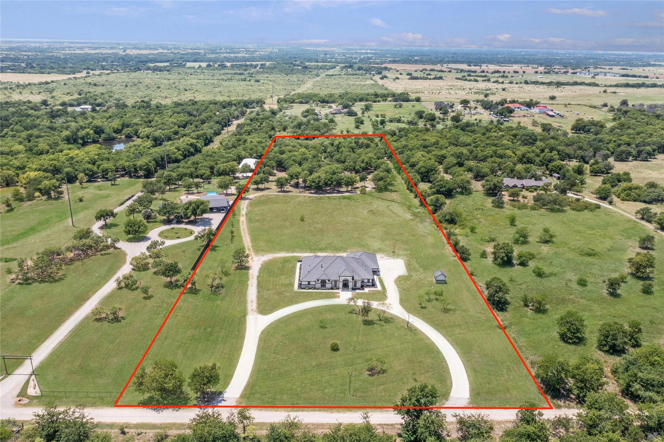Single Family Residence For Sale in Denton County , 7381 Mesquite Ridge, Sanger, Texas 76266, 6 Bedroom, 5 Bathroom, Garage spaces, 4,404 Sqft, built in 2024, mls#21325646, Real Estate Agent in Sanger, Homes For Sale in Denton county, Homes For Sale in Sanger, Realtor in Sanger Texas, Real Estate Brokerage Independent Realty Texas, Luminita Cordes Realtor
