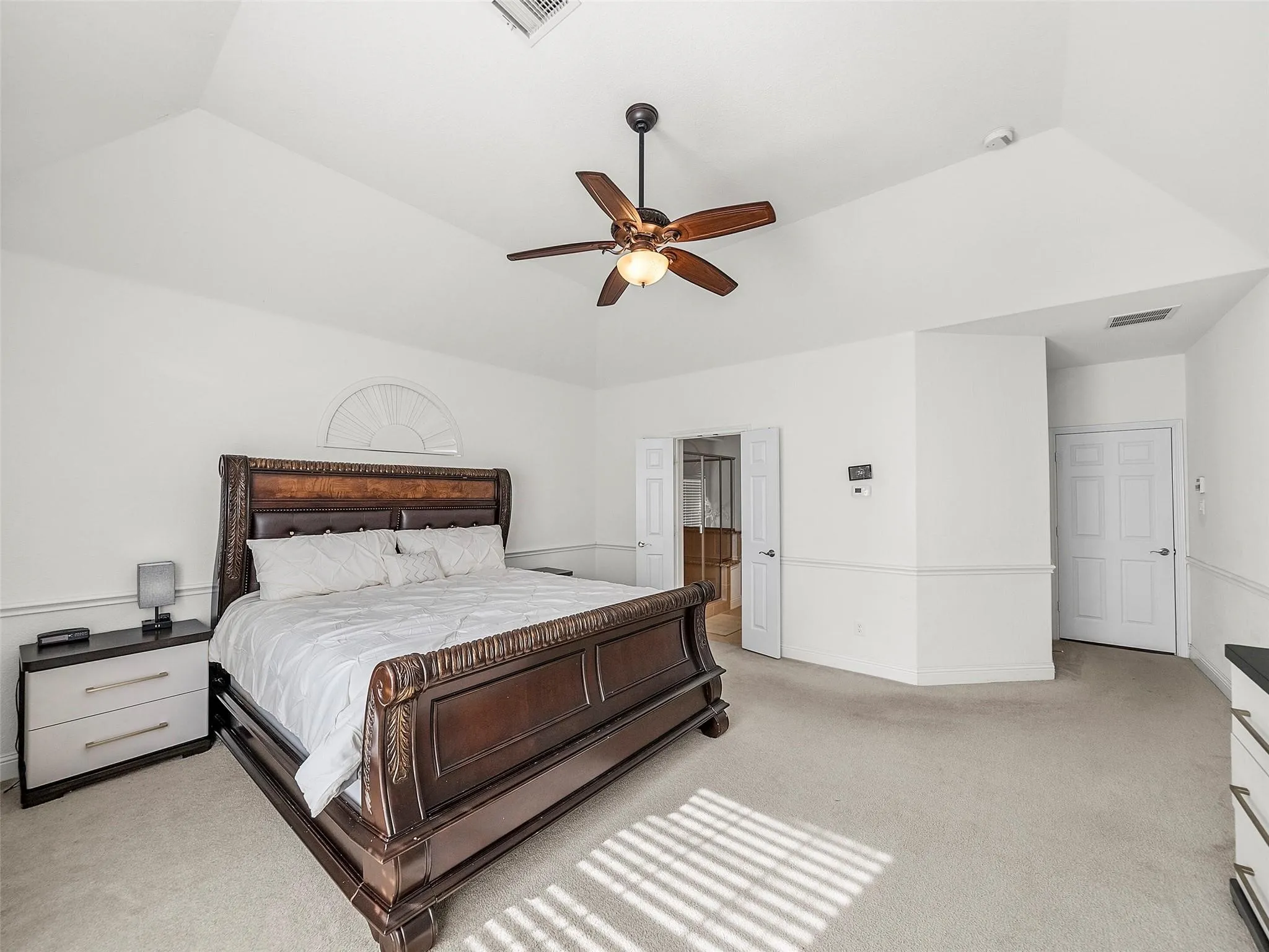Single Family Residence For Sale in Collin County , 3608 N Hutch Drive, Plano, Texas 75074, 4 Bedroom, 4 Bathroom, 2 Garage spaces, 3,872 Sqft, built in 2013, mls#21326333, Real Estate Agent in Plano, Homes For Sale in Collin county, Homes For Sale in Plano, Realtor in Plano Texas, Real Estate Brokerage Independent Realty Texas, Luminita Cordes Realtor