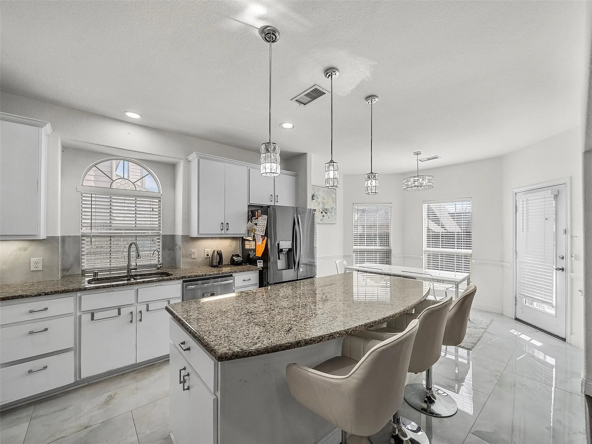 Single Family Residence For Sale in Collin County , 3608 N Hutch Drive, Plano, Texas 75074, 4 Bedroom, 4 Bathroom, 2 Garage spaces, 3,872 Sqft, built in 2013, mls#21326333, Real Estate Agent in Plano, Homes For Sale in Collin county, Homes For Sale in Plano, Realtor in Plano Texas, Real Estate Brokerage Independent Realty Texas, Luminita Cordes Realtor