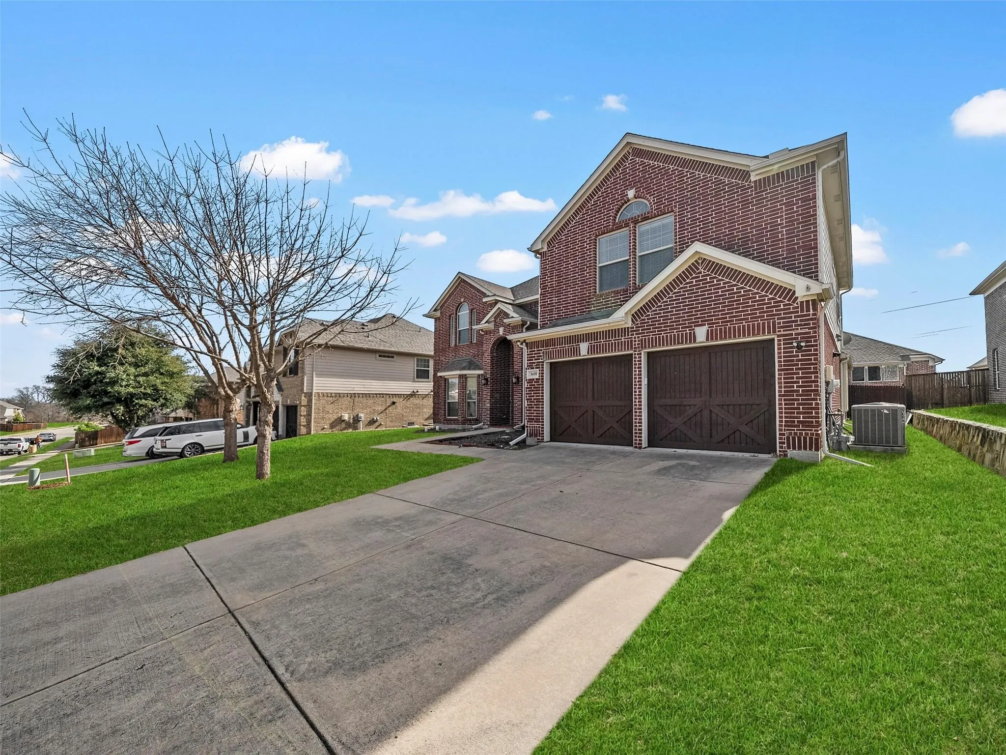Single Family Residence For Sale in Collin County , 3608 N Hutch Drive, Plano, Texas 75074, 4 Bedroom, 4 Bathroom, 2 Garage spaces, 3,872 Sqft, built in 2013, mls#21326333, Real Estate Agent in Plano, Homes For Sale in Collin county, Homes For Sale in Plano, Realtor in Plano Texas, Real Estate Brokerage Independent Realty Texas, Luminita Cordes Realtor