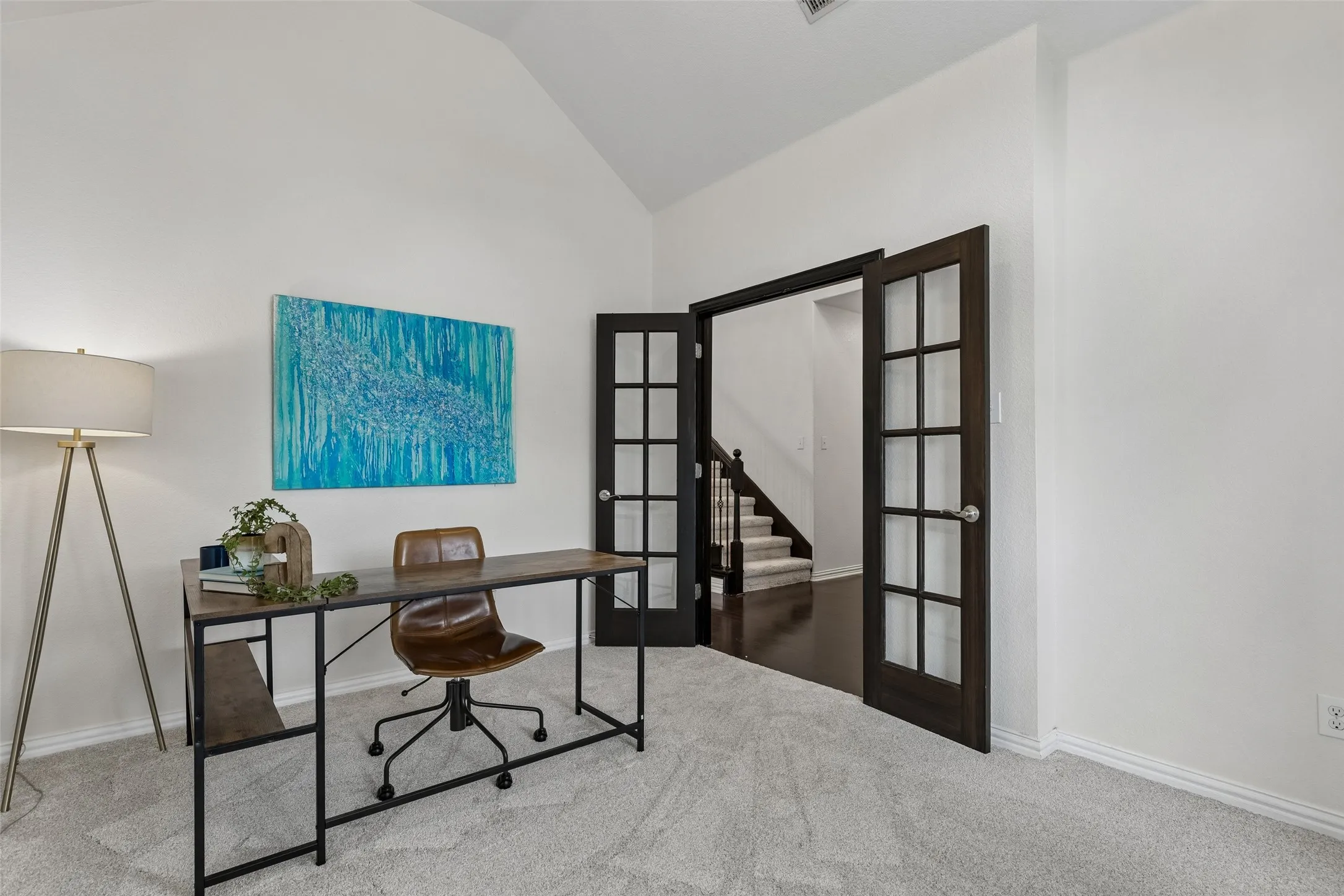 Single Family Residence For Sale in Denton County , 14217 Signal Hill Drive, Little Elm, Texas 75068, 5 Bedroom, 3 Bathroom, 2 Garage spaces, 2,853 Sqft, built in 2014, mls#21326242, Real Estate Agent in Little Elm, Homes For Sale in Denton county, Homes For Sale in Little Elm, Realtor in Little Elm Texas, Real Estate Brokerage Independent Realty Texas, Luminita Cordes Realtor