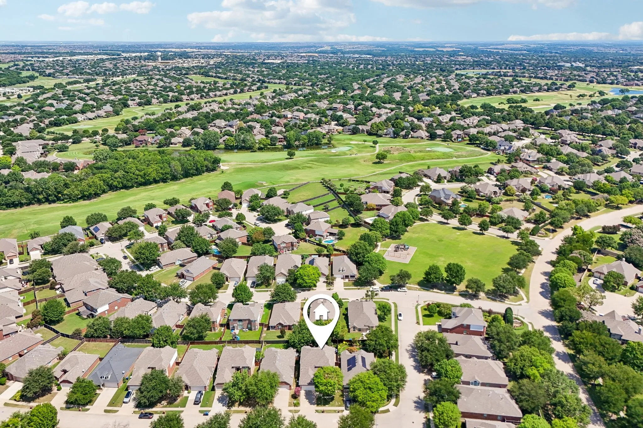 Single Family Residence For Sale in Collin County , 8204 Olympia Drive, Mc Kinney, Texas 75072, 4 Bedroom, 3 Bathroom, 2 Garage spaces, 2,572 Sqft, built in 2005, mls#21312641, Real Estate Agent in Mc Kinney, Homes For Sale in Collin county, Homes For Sale in Mc Kinney, Realtor in Mc Kinney Texas, Real Estate Brokerage Independent Realty Texas, Luminita Cordes Realtor
