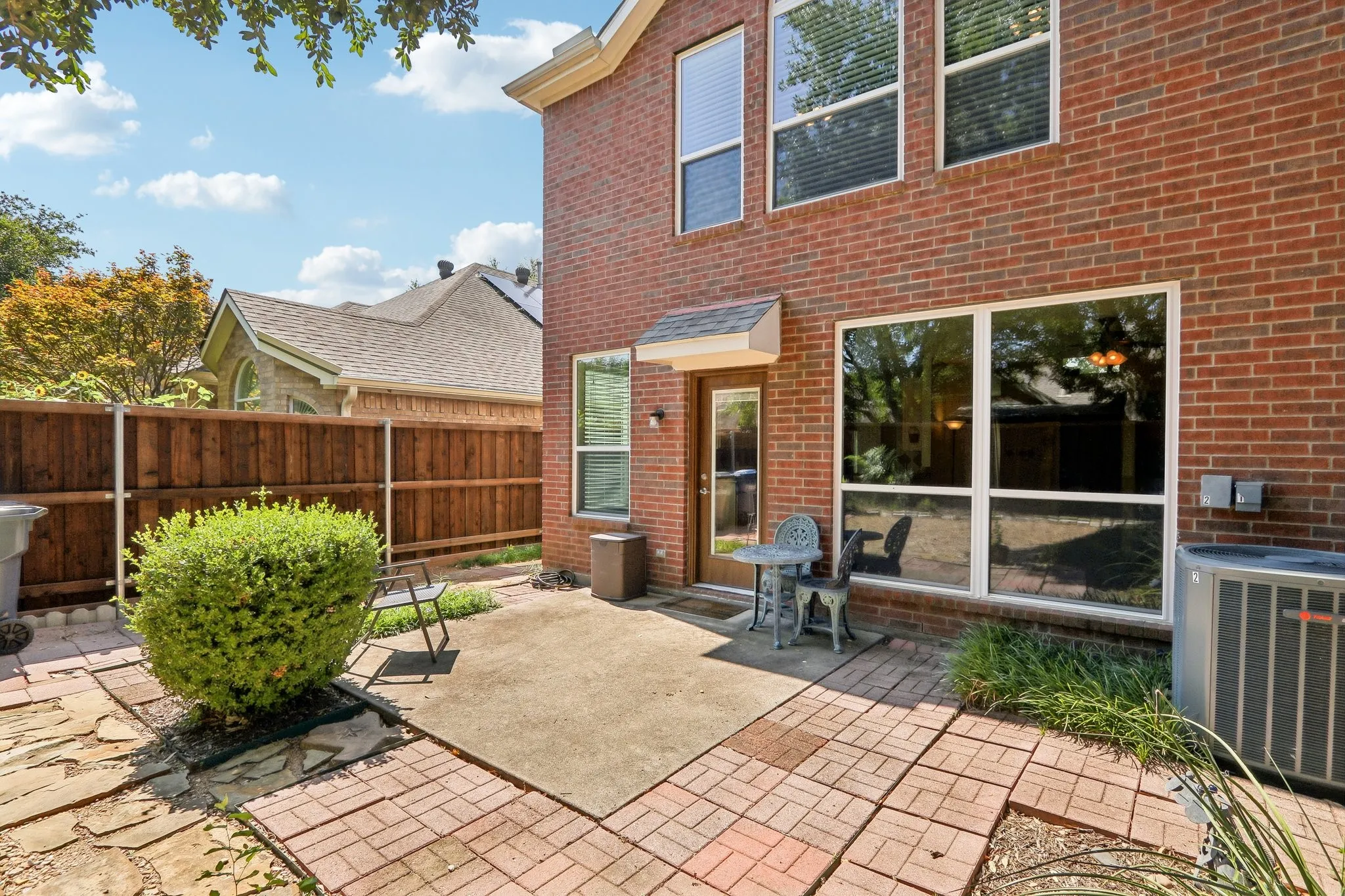 Single Family Residence For Sale in Collin County , 8204 Olympia Drive, Mc Kinney, Texas 75072, 4 Bedroom, 3 Bathroom, 2 Garage spaces, 2,572 Sqft, built in 2005, mls#21312641, Real Estate Agent in Mc Kinney, Homes For Sale in Collin county, Homes For Sale in Mc Kinney, Realtor in Mc Kinney Texas, Real Estate Brokerage Independent Realty Texas, Luminita Cordes Realtor