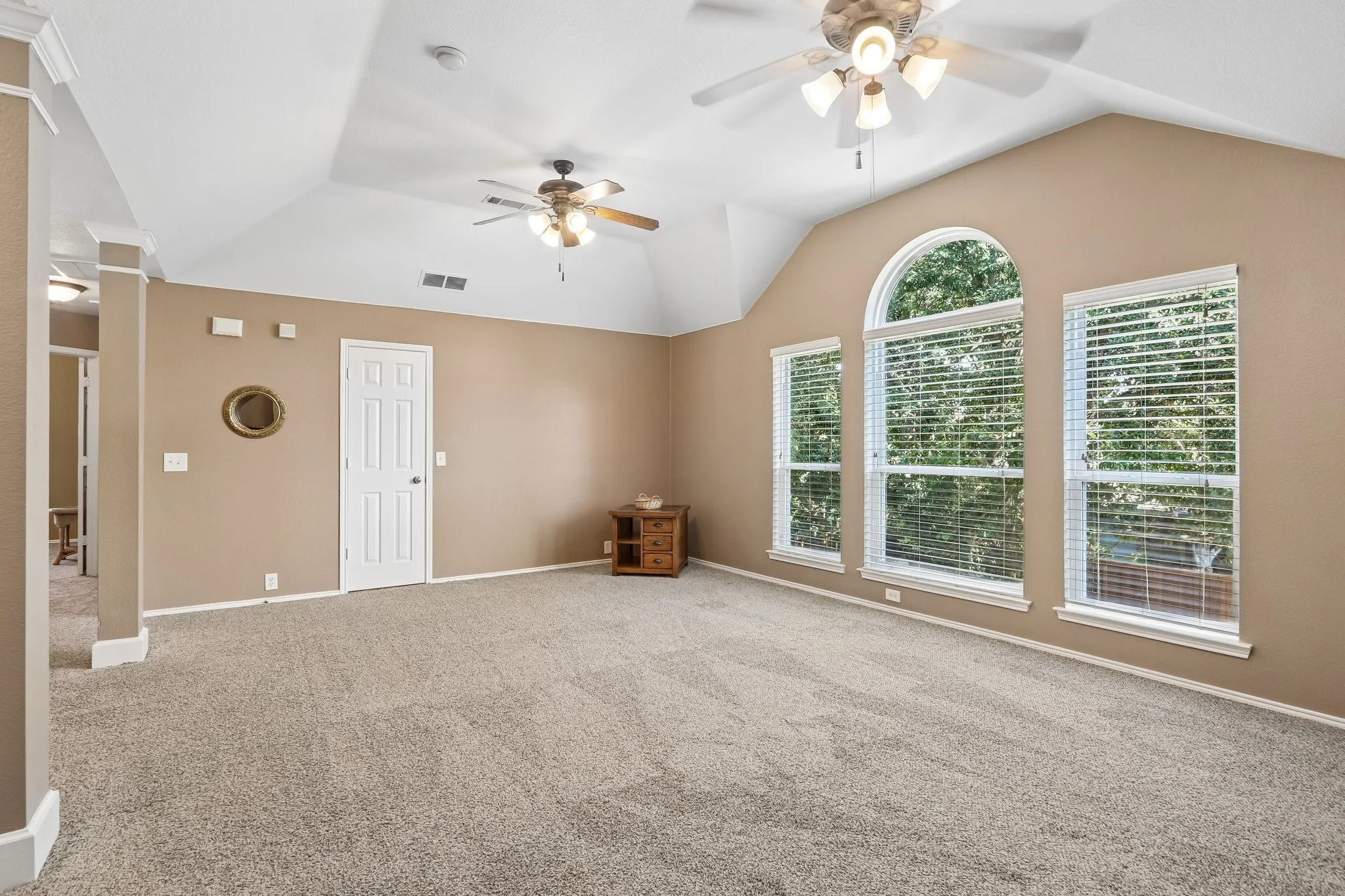 Single Family Residence For Sale in Collin County , 8204 Olympia Drive, Mc Kinney, Texas 75072, 4 Bedroom, 3 Bathroom, 2 Garage spaces, 2,572 Sqft, built in 2005, mls#21312641, Real Estate Agent in Mc Kinney, Homes For Sale in Collin county, Homes For Sale in Mc Kinney, Realtor in Mc Kinney Texas, Real Estate Brokerage Independent Realty Texas, Luminita Cordes Realtor