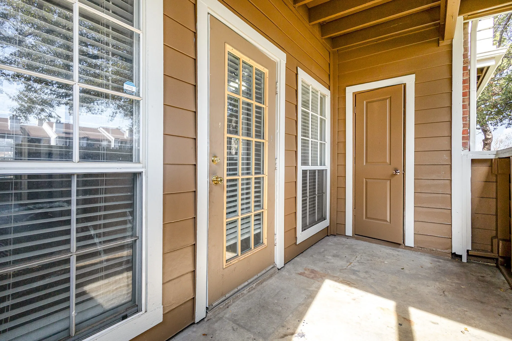 Condominium For Sale in Dallas County , 3615 W Northgate Drive 123, Irving, Texas 75062, 2 Bedroom, 1 Bathroom, Garage spaces, 826 Sqft, built in 1982, mls#21326345, Real Estate Agent in Irving, Homes For Sale in Dallas county, Homes For Sale in Irving, Realtor in Irving Texas, Real Estate Brokerage Independent Realty Texas, Luminita Cordes Realtor