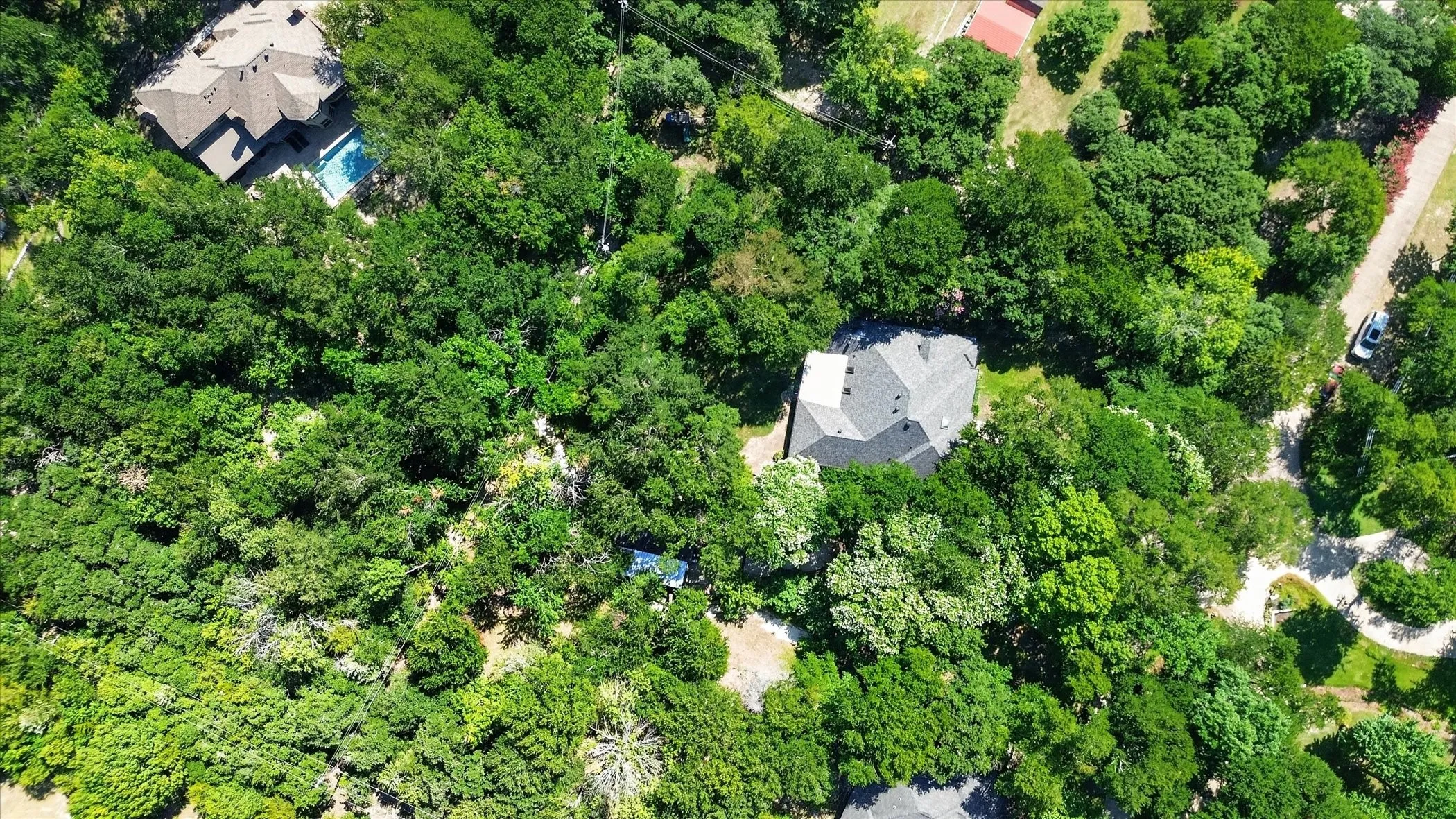 Single Family Residence For Sale in Collin County , 220 Priscilla Circle, New Hope, Texas 75071, 4 Bedroom, 3 Bathroom, 3 Garage spaces, 2,748 Sqft, built in 1985, mls#21323151, Real Estate Agent in New Hope, Homes For Sale in Collin county, Homes For Sale in New Hope, Realtor in New Hope Texas, Real Estate Brokerage Independent Realty Texas, Luminita Cordes Realtor