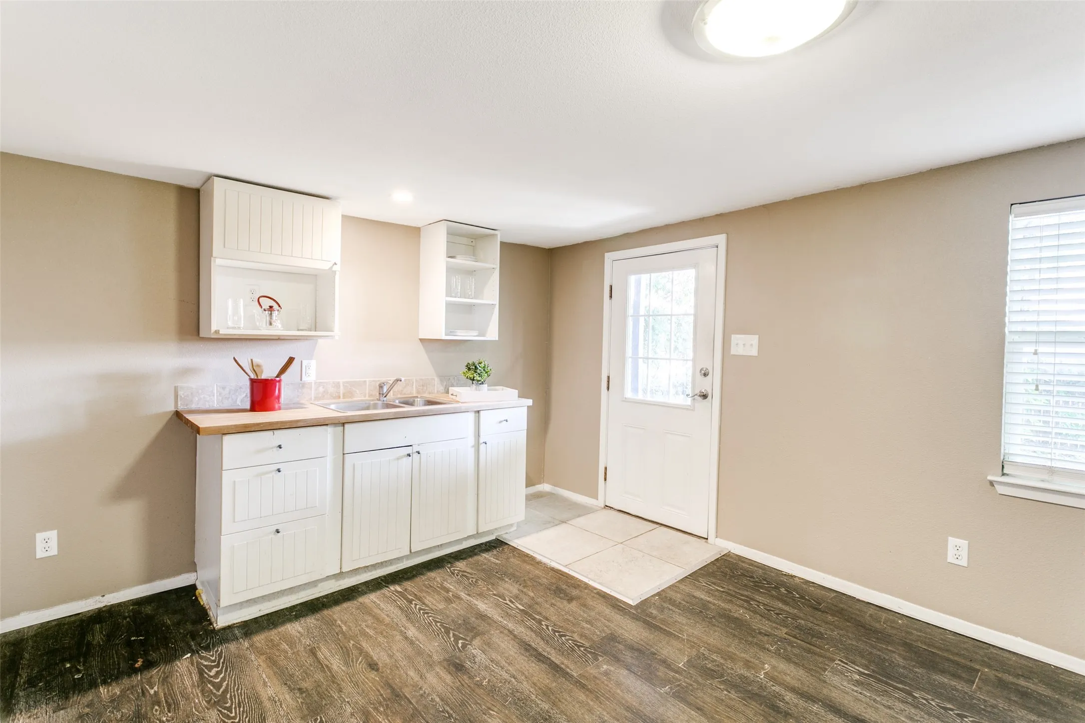 Kitchen in Garage Apartment