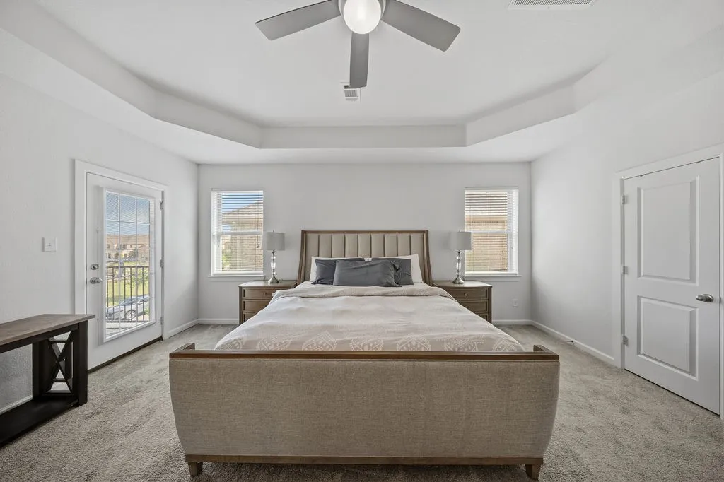Single Family Residence For Sale in Dallas County , 6923 Birch Creek Drive, Irving, Texas 75063, 4 Bedroom, 3 Bathroom, 2 Garage spaces, 2,654 Sqft, built in 2017, mls#21317335, Real Estate Agent in Irving, Homes For Sale in Dallas county, Homes For Sale in Irving, Realtor in Irving Texas, Real Estate Brokerage Independent Realty Texas, Luminita Cordes Realtor