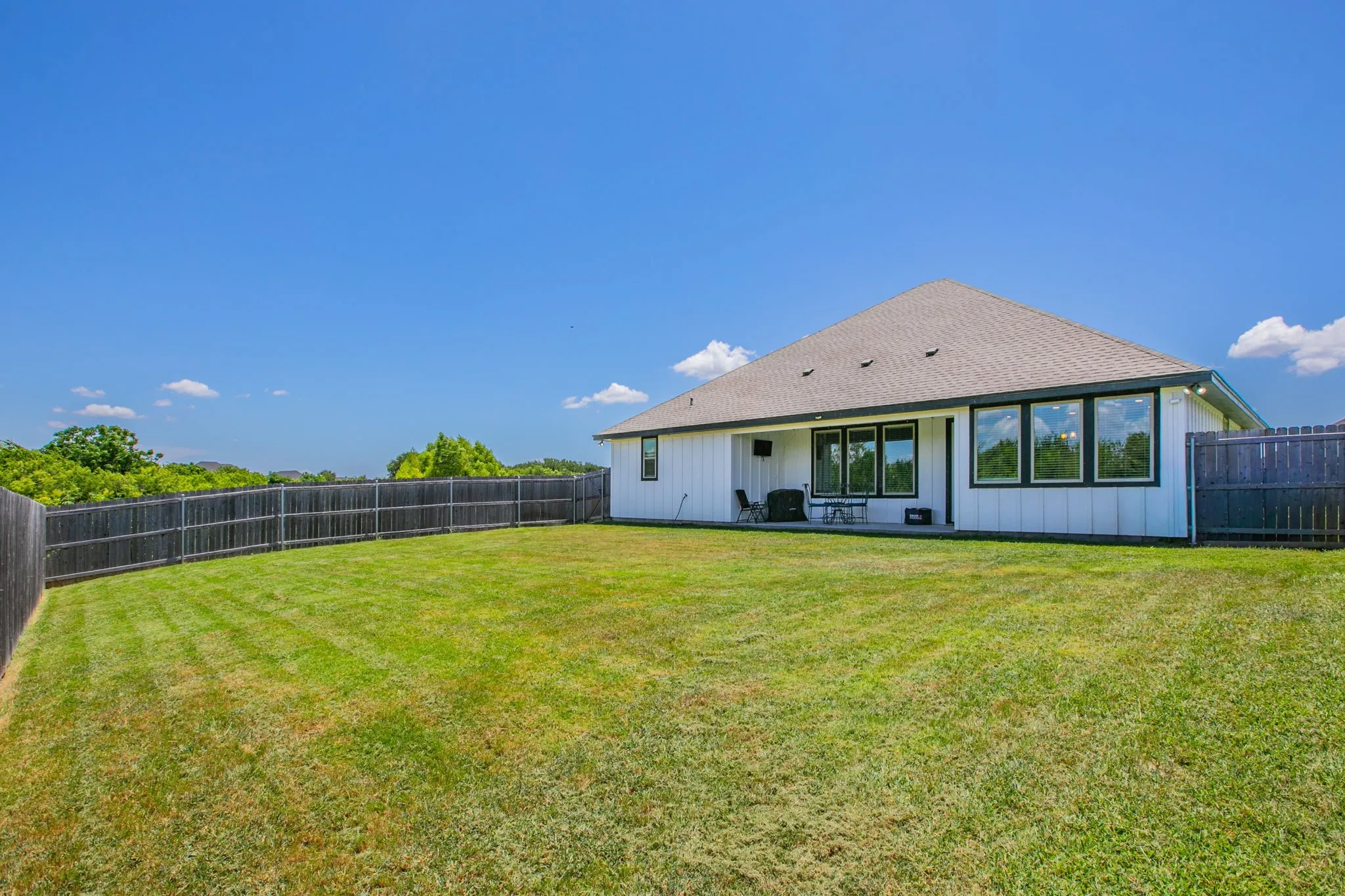 Single Family Residence For Sale in Mc Lennan County , 5305 Black Horse Court, Waco, Texas 76708, 3 Bedroom, 2 Bathroom, 2 Garage spaces, 1,782 Sqft, built in 2024, mls#21326339, Real Estate Agent in Waco, Homes For Sale in Mc Lennan county, Homes For Sale in Waco, Realtor in Waco Texas, Real Estate Brokerage Independent Realty Texas, Luminita Cordes Realtor