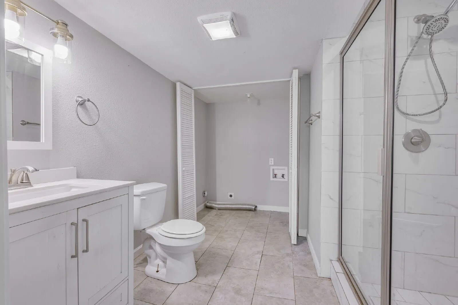 Single Family Residence For Rent in Parker County , 107 Windsor Court, Weatherford, Texas 76086, 2 Bedroom, 2 Bathroom, Garage spaces, 1,203 Sqft, built in 1950, mls#21325846, Real Estate Agent in Weatherford, Homes For Rent in Parker county, Homes For Rent in Weatherford, Realtor in Weatherford Texas, Real Estate Brokerage Independent Realty Texas, Luminita Cordes Realtor