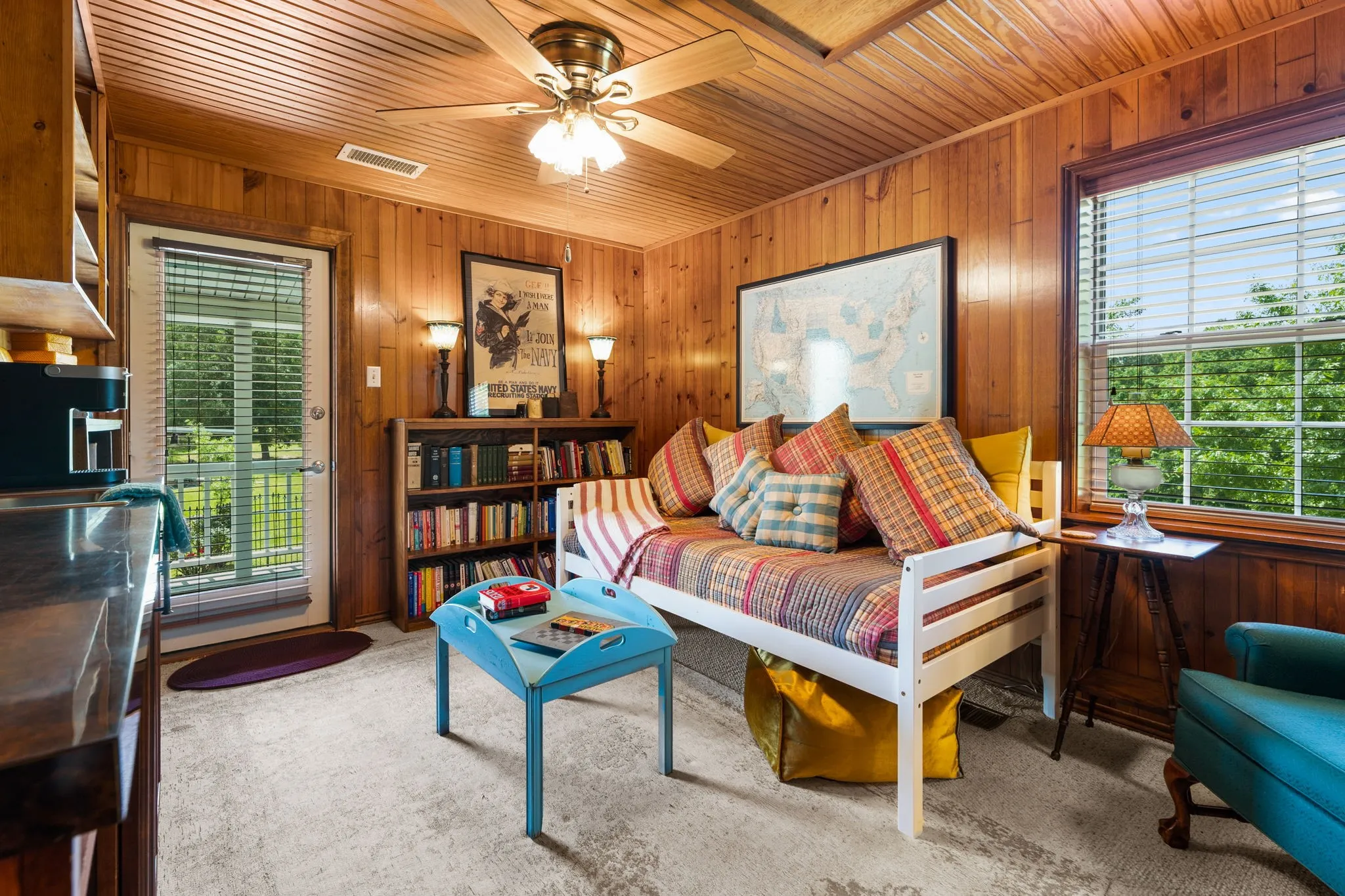 Single Family Residence For Sale in Wood County , 2027 Fm 779, Mineola, Texas 75773, 6 Bedroom, 6 Bathroom, Garage spaces, 6,382 Sqft, built in 1979, mls#21326393, Real Estate Agent in Mineola, Homes For Sale in Wood county, Homes For Sale in Mineola, Realtor in Mineola Texas, Real Estate Brokerage Independent Realty Texas, Luminita Cordes Realtor
