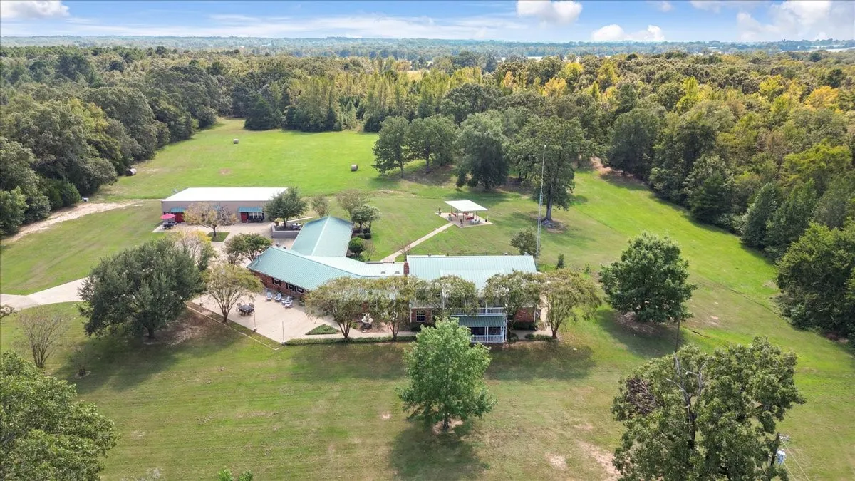Beautiful 10 acres