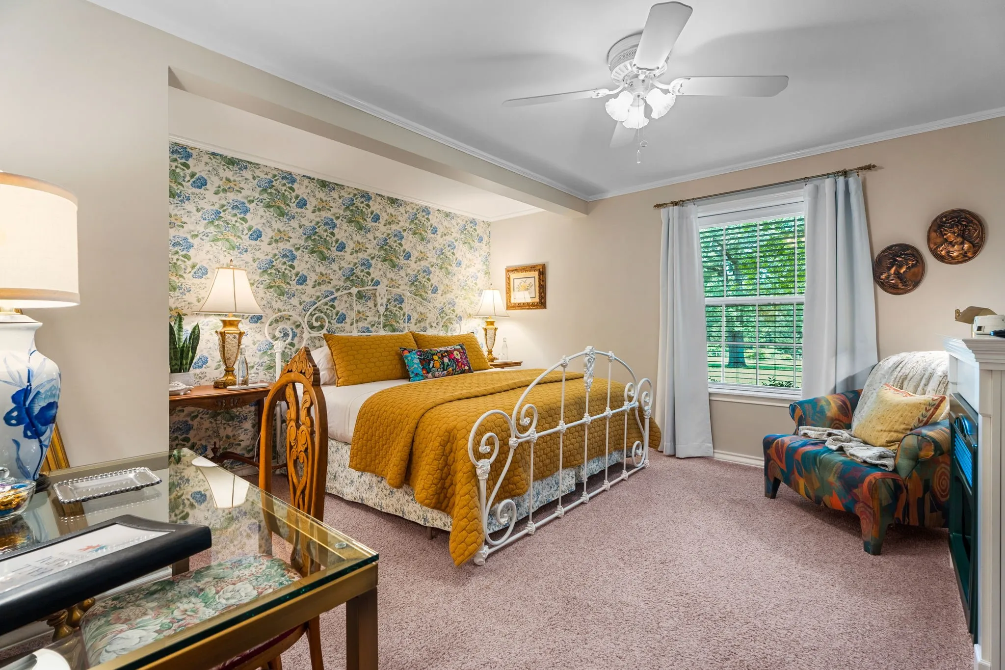 Single Family Residence For Sale in Wood County , 2027 Fm 779, Mineola, Texas 75773, 6 Bedroom, 6 Bathroom, Garage spaces, 6,382 Sqft, built in 1979, mls#21326393, Real Estate Agent in Mineola, Homes For Sale in Wood county, Homes For Sale in Mineola, Realtor in Mineola Texas, Real Estate Brokerage Independent Realty Texas, Luminita Cordes Realtor