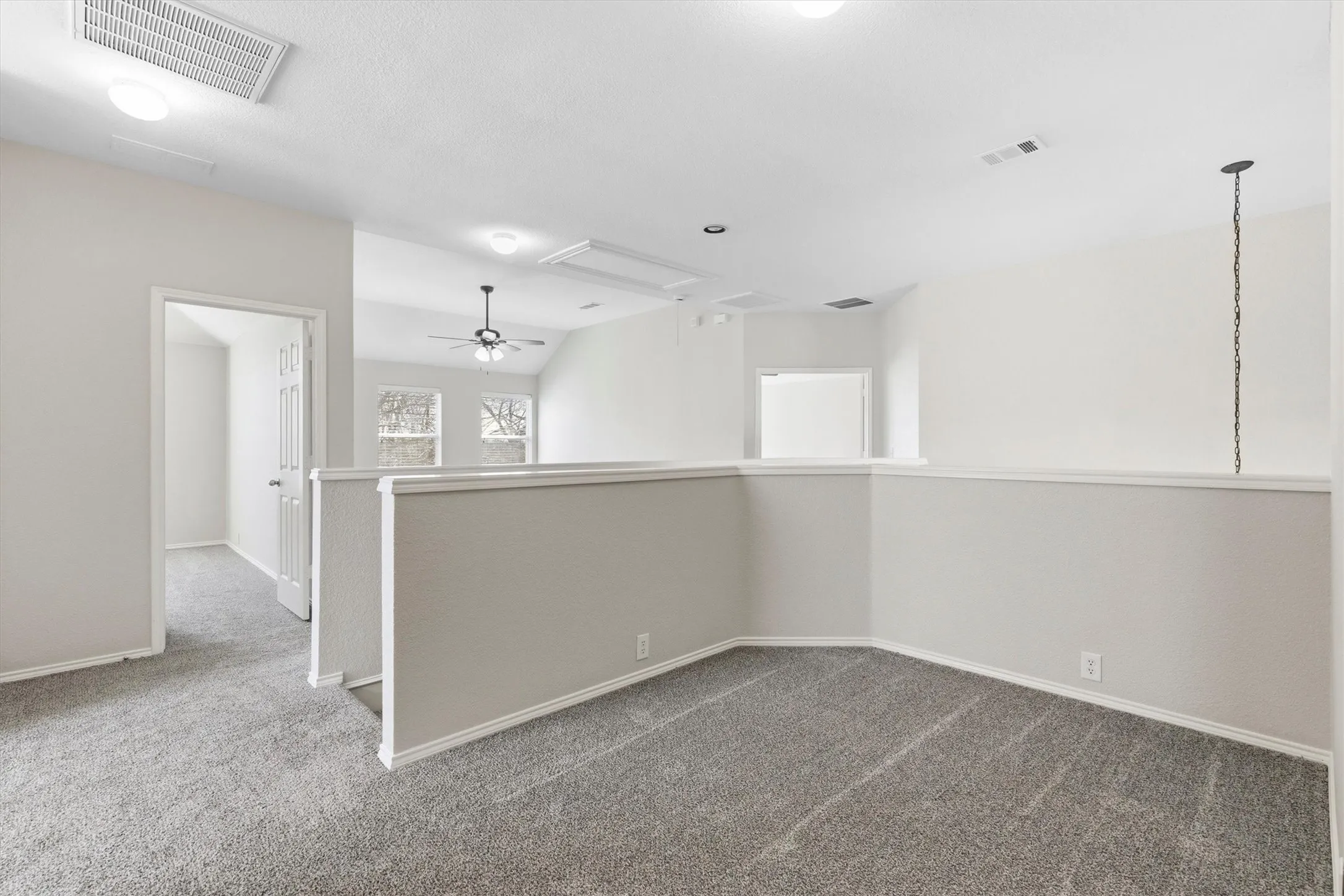 Single Family Residence For Sale in Collin County , 8625 Luzerne Drive, Mc Kinney, Texas 75072, 4 Bedroom, 3 Bathroom, 2 Garage spaces, 2,818 Sqft, built in 2004, mls#21326280, Real Estate Agent in Mc Kinney, Homes For Sale in Collin county, Homes For Sale in Mc Kinney, Realtor in Mc Kinney Texas, Real Estate Brokerage Independent Realty Texas, Luminita Cordes Realtor