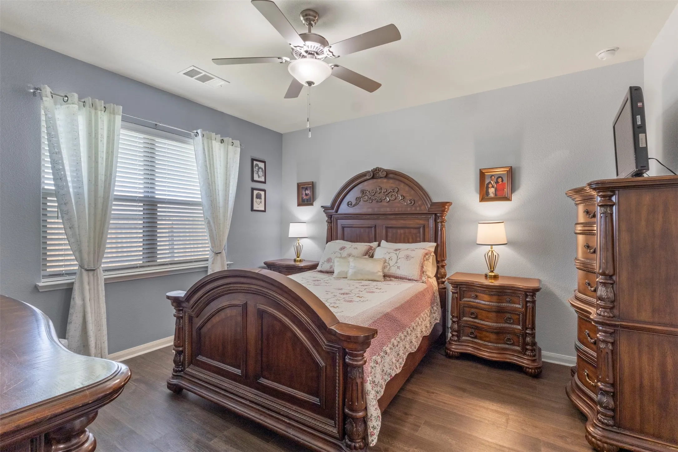 Single Family Residence For Sale in Collin County , 1535 Park Trails Boulevard, Princeton, Texas 75407, 3 Bedroom, 2 Bathroom, 2 Garage spaces, 1,619 Sqft, built in 2019, mls#21325338, Real Estate Agent in Princeton, Homes For Sale in Collin county, Homes For Sale in Princeton, Realtor in Princeton Texas, Real Estate Brokerage Independent Realty Texas, Luminita Cordes Realtor